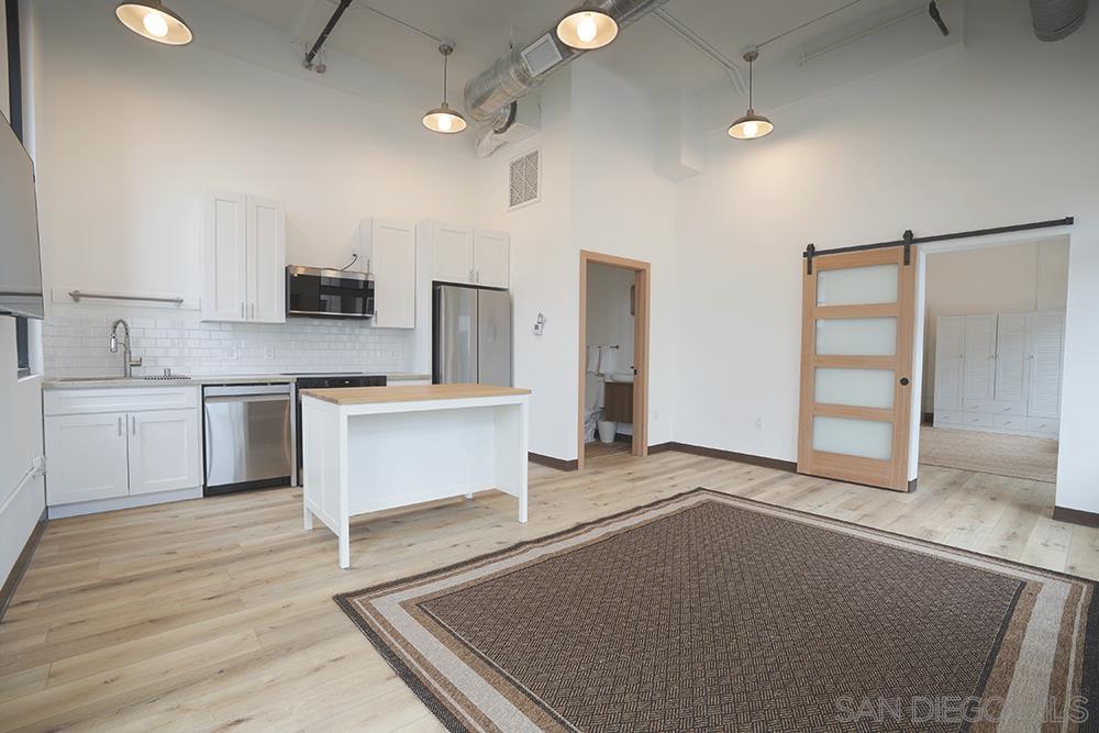 Detail Gallery Image 5 of 17 For 5063  Waterview Way 102, Oceanside,  CA 92054 - – Beds | – Baths