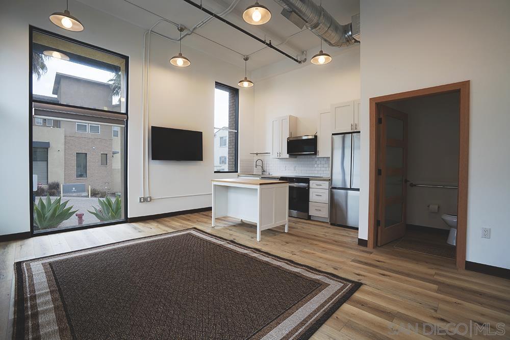 Detail Gallery Image 6 of 17 For 5063  Waterview Way 102, Oceanside,  CA 92054 - – Beds | – Baths