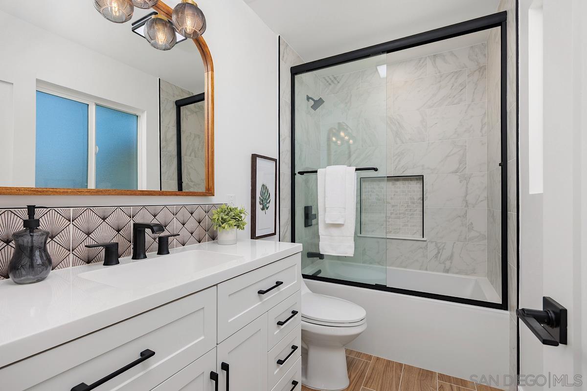 Detail Gallery Image 13 of 43 For 948  Emma, Cardiff By The Sea,  CA 92007 - 6 Beds | 4 Baths