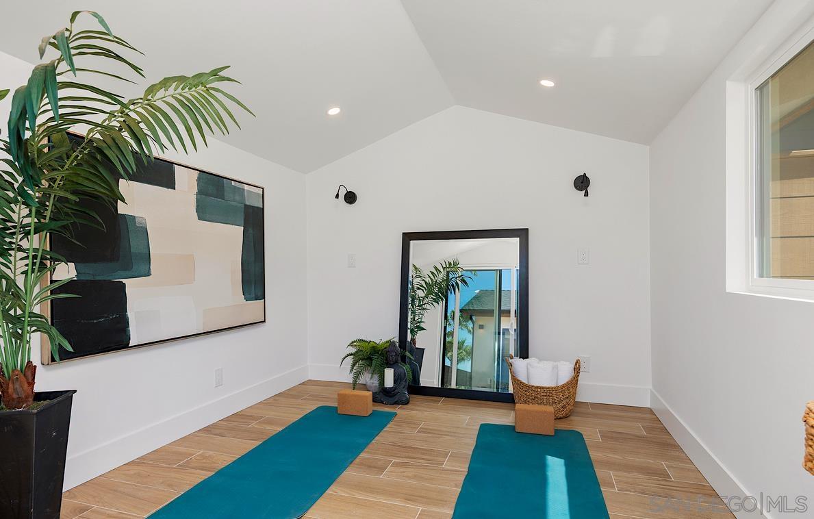 Detail Gallery Image 25 of 43 For 948  Emma, Cardiff By The Sea,  CA 92007 - 6 Beds | 4 Baths