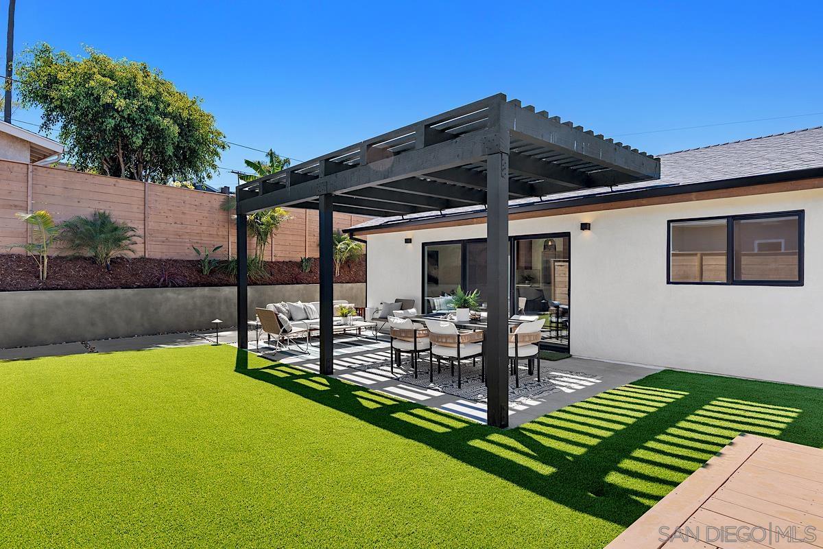 Detail Gallery Image 27 of 43 For 948  Emma, Cardiff By The Sea,  CA 92007 - 6 Beds | 4 Baths