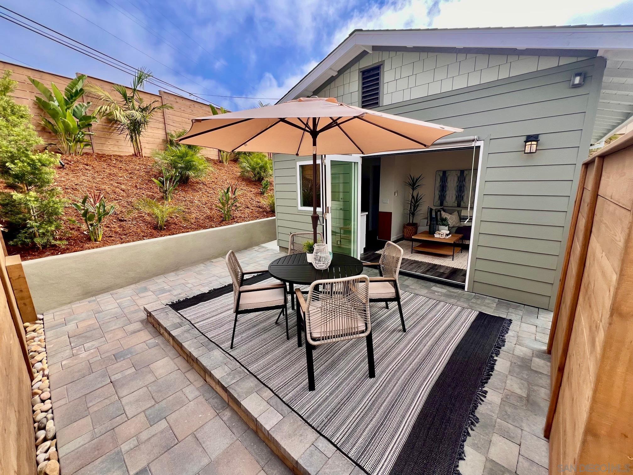 Detail Gallery Image 29 of 43 For 948  Emma, Cardiff By The Sea,  CA 92007 - 6 Beds | 4 Baths