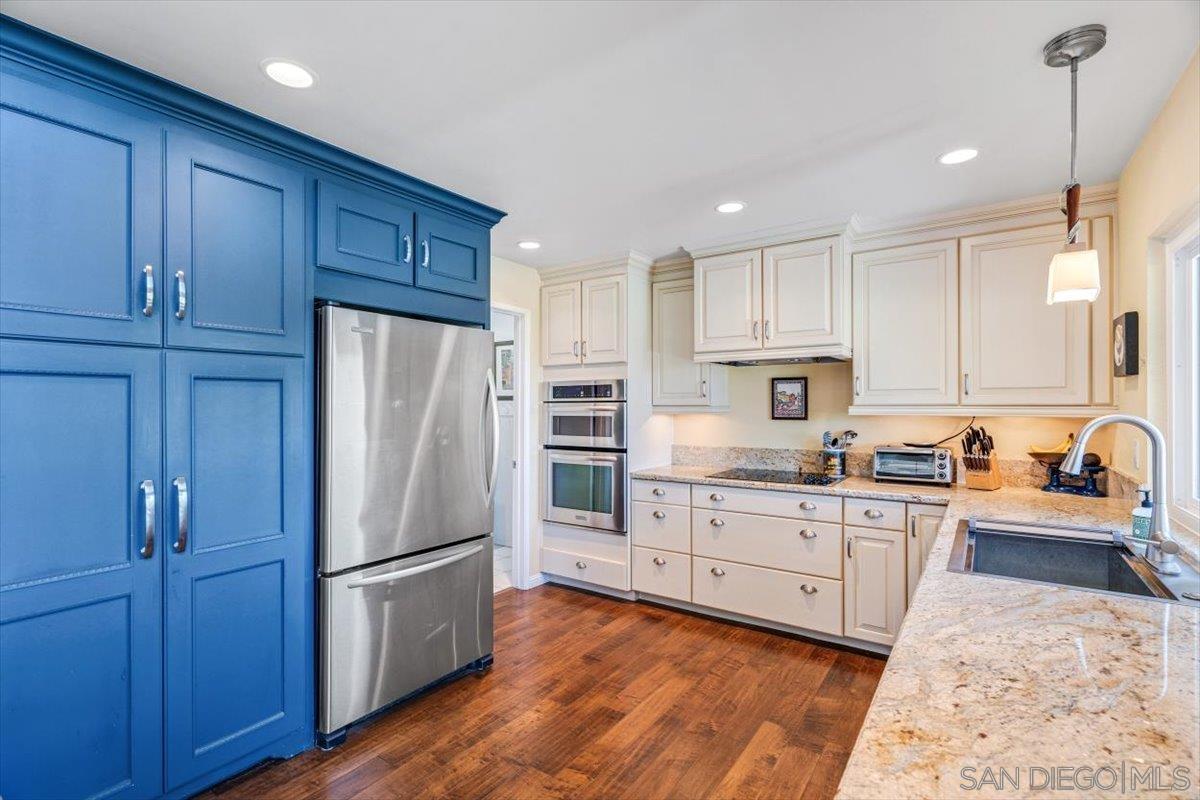 Detail Gallery Image 19 of 42 For 615  Camino Ynez, Solana Beach,  CA 92075 - 3 Beds | 2/1 Baths