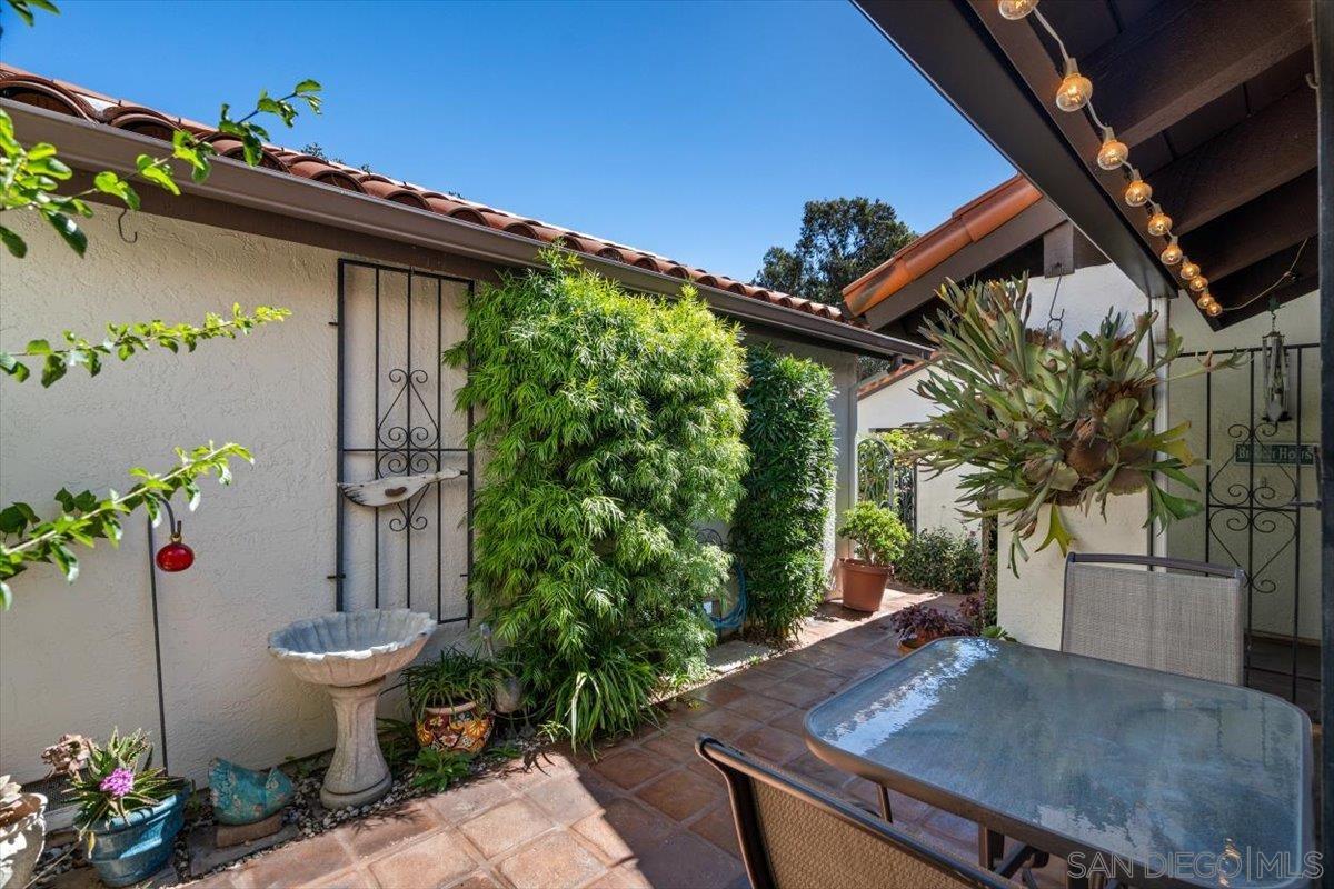 Detail Gallery Image 5 of 42 For 615  Camino Ynez, Solana Beach,  CA 92075 - 3 Beds | 2/1 Baths