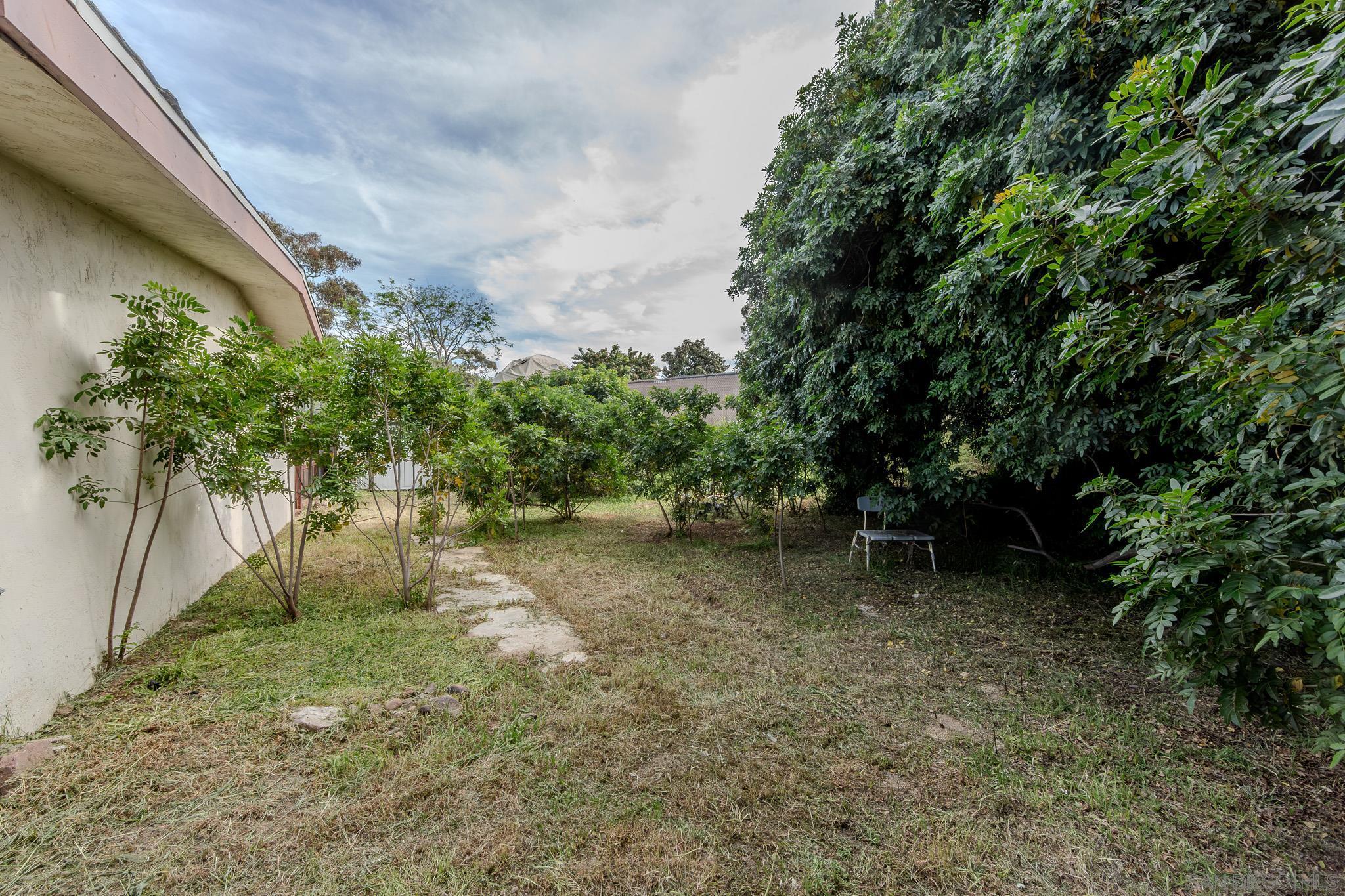 Detail Gallery Image 8 of 11 For 7535  Fulton St, San Diego,  CA 92111 - 3 Beds | 1/1 Baths