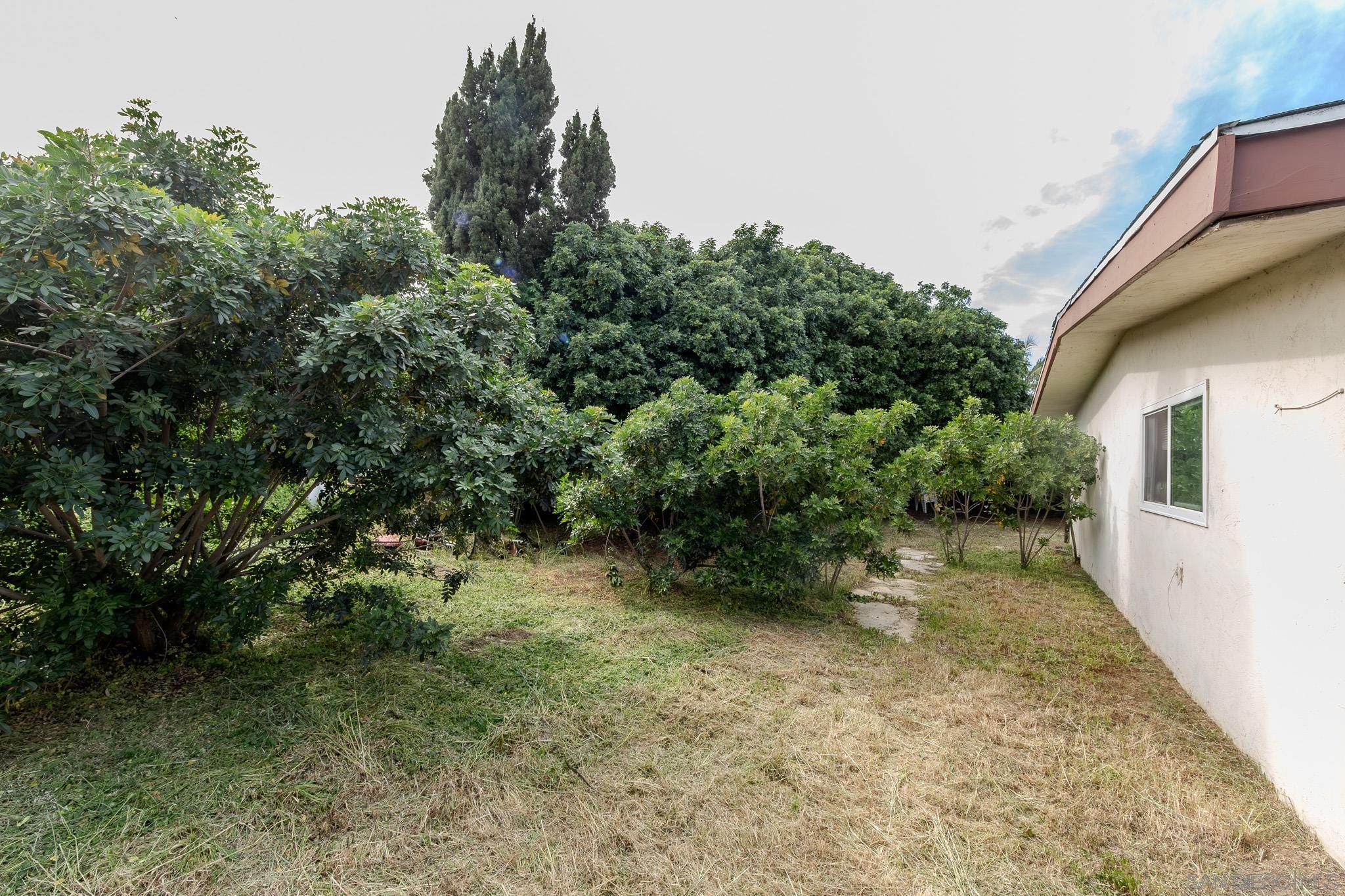 Detail Gallery Image 9 of 11 For 7535  Fulton St, San Diego,  CA 92111 - 3 Beds | 1/1 Baths