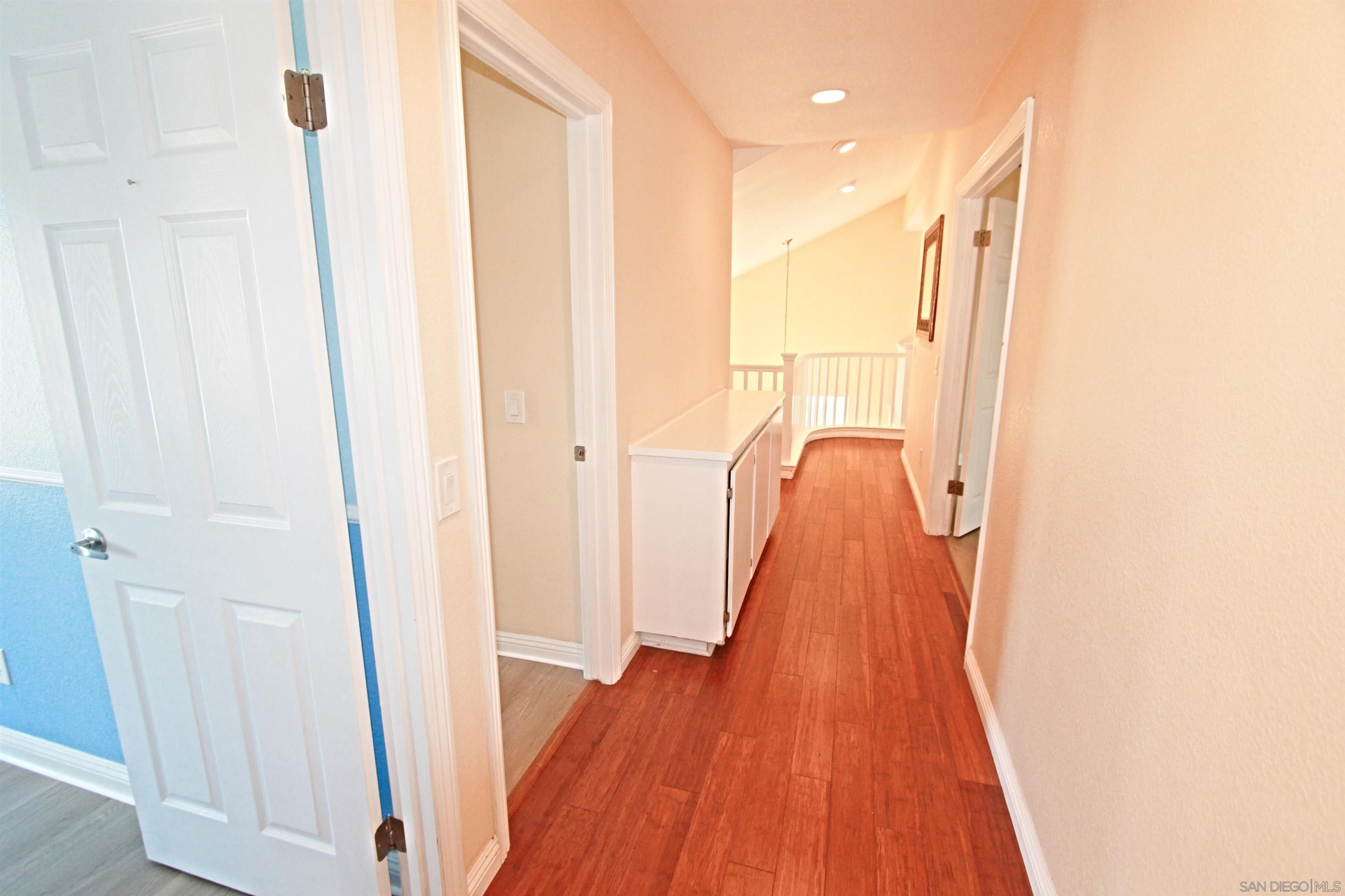 Detail Gallery Image 12 of 24 For 4065  Ivey Vista Way, Oceanside,  CA 92057 - 3 Beds | 2/1 Baths