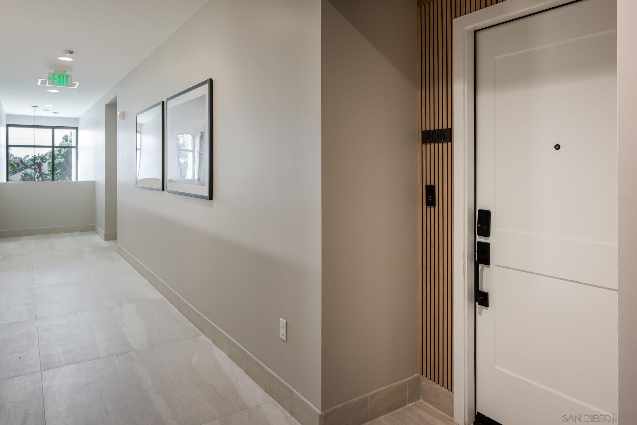 Detail Gallery Image 2 of 21 For 1107  Catania Court  #208,  Encinitas,  CA 92024 - 2 Beds | 2 Baths