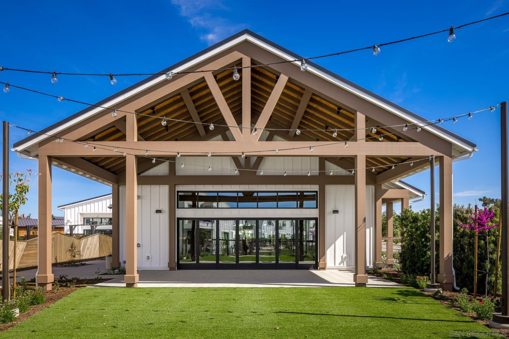 Detail Gallery Image 16 of 21 For 1107  Catania Court  #208,  Encinitas,  CA 92024 - 2 Beds | 2 Baths