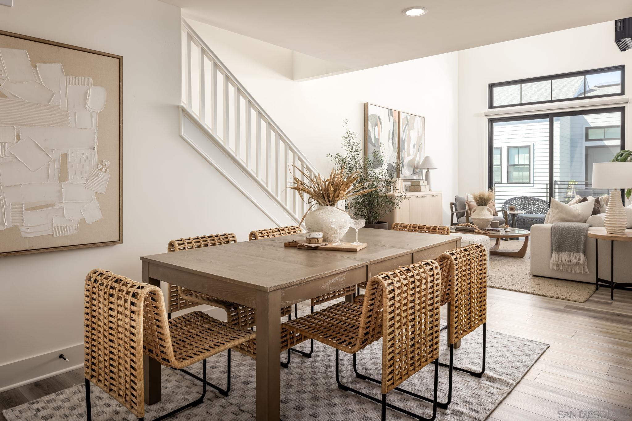 Detail Gallery Image 3 of 21 For 1107  Catania Court  #208,  Encinitas,  CA 92024 - 2 Beds | 2 Baths