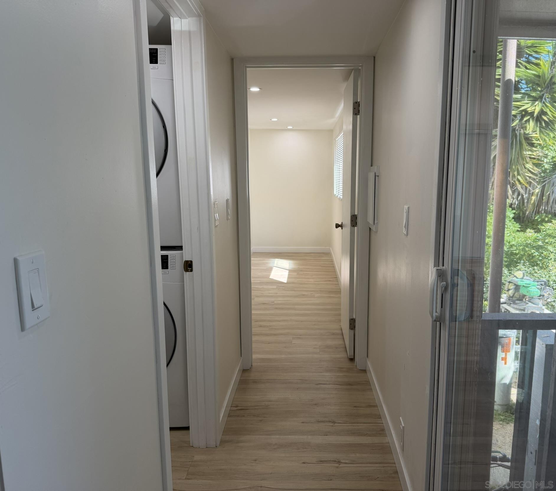 Detail Gallery Image 11 of 26 For 6460  Convoy Ct  #126,  San Diego,  CA 92117 - 2 Beds | 1 Baths