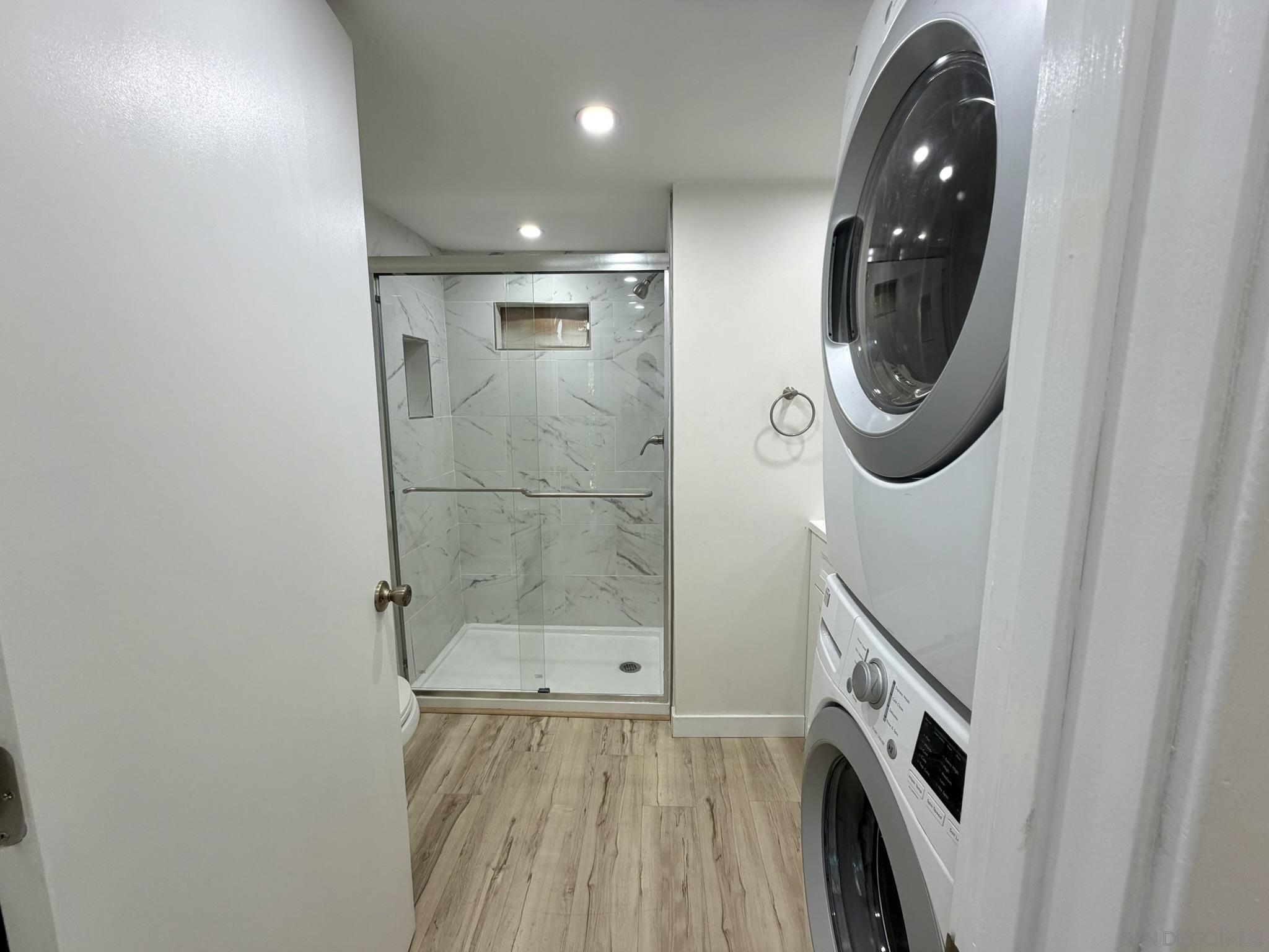 Detail Gallery Image 12 of 26 For 6460  Convoy Ct  #126,  San Diego,  CA 92117 - 2 Beds | 1 Baths