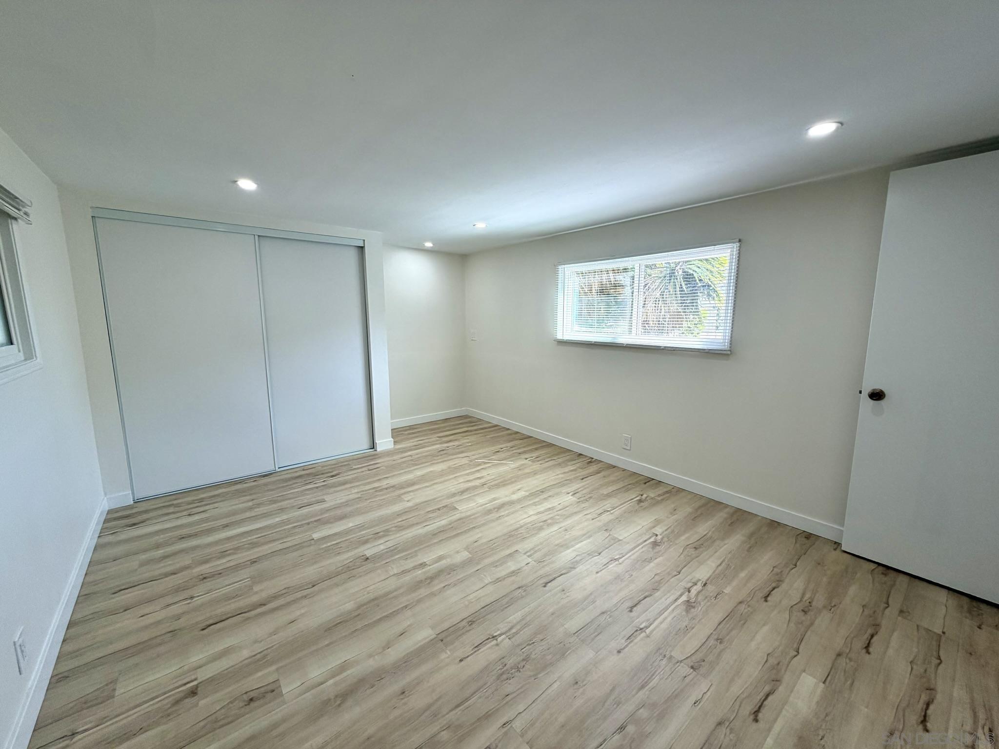 Detail Gallery Image 9 of 26 For 6460  Convoy Ct  #126,  San Diego,  CA 92117 - 2 Beds | 1 Baths