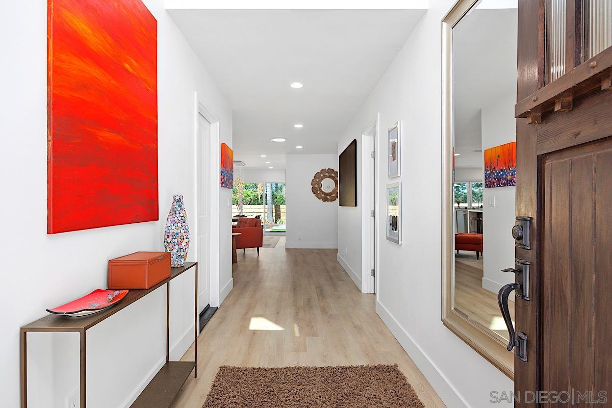 Detail Gallery Image 4 of 38 For 1904  Pariva, Cardiff By The Sea,  CA 92007 - 4 Beds | 2/1 Baths