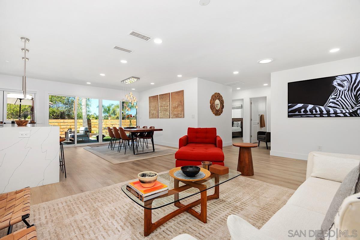 Detail Gallery Image 6 of 38 For 1904  Pariva, Cardiff By The Sea,  CA 92007 - 4 Beds | 2/1 Baths