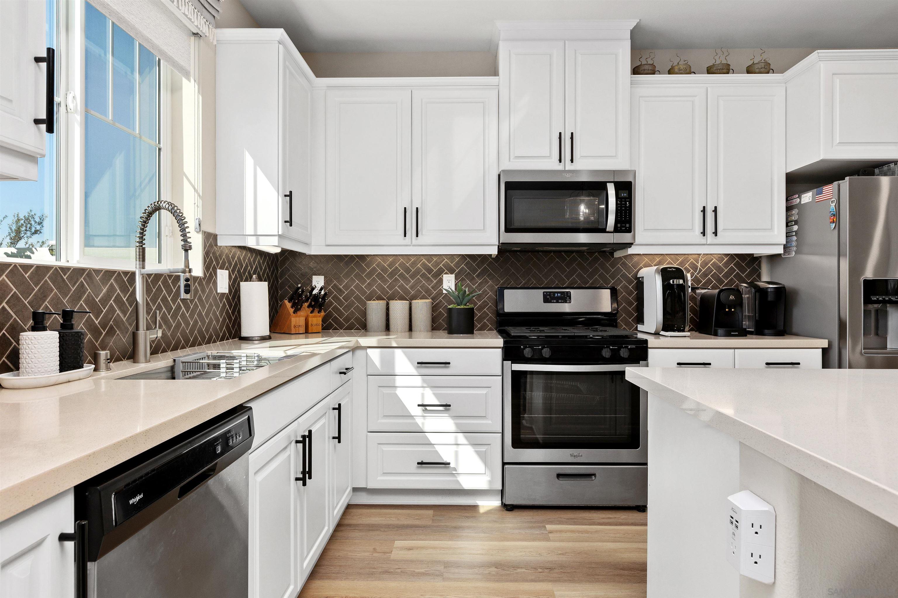 Detail Gallery Image 14 of 33 For 27746  Old Dairy Way, Valley Center,  CA 92082 - 3 Beds | 2/1 Baths