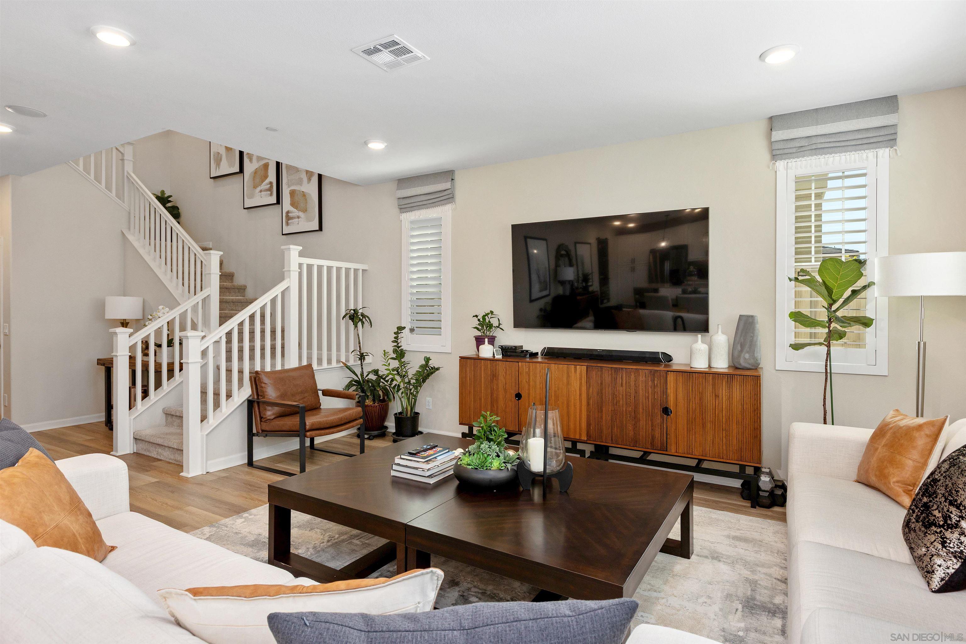 Detail Gallery Image 5 of 33 For 27746  Old Dairy Way, Valley Center,  CA 92082 - 3 Beds | 2/1 Baths