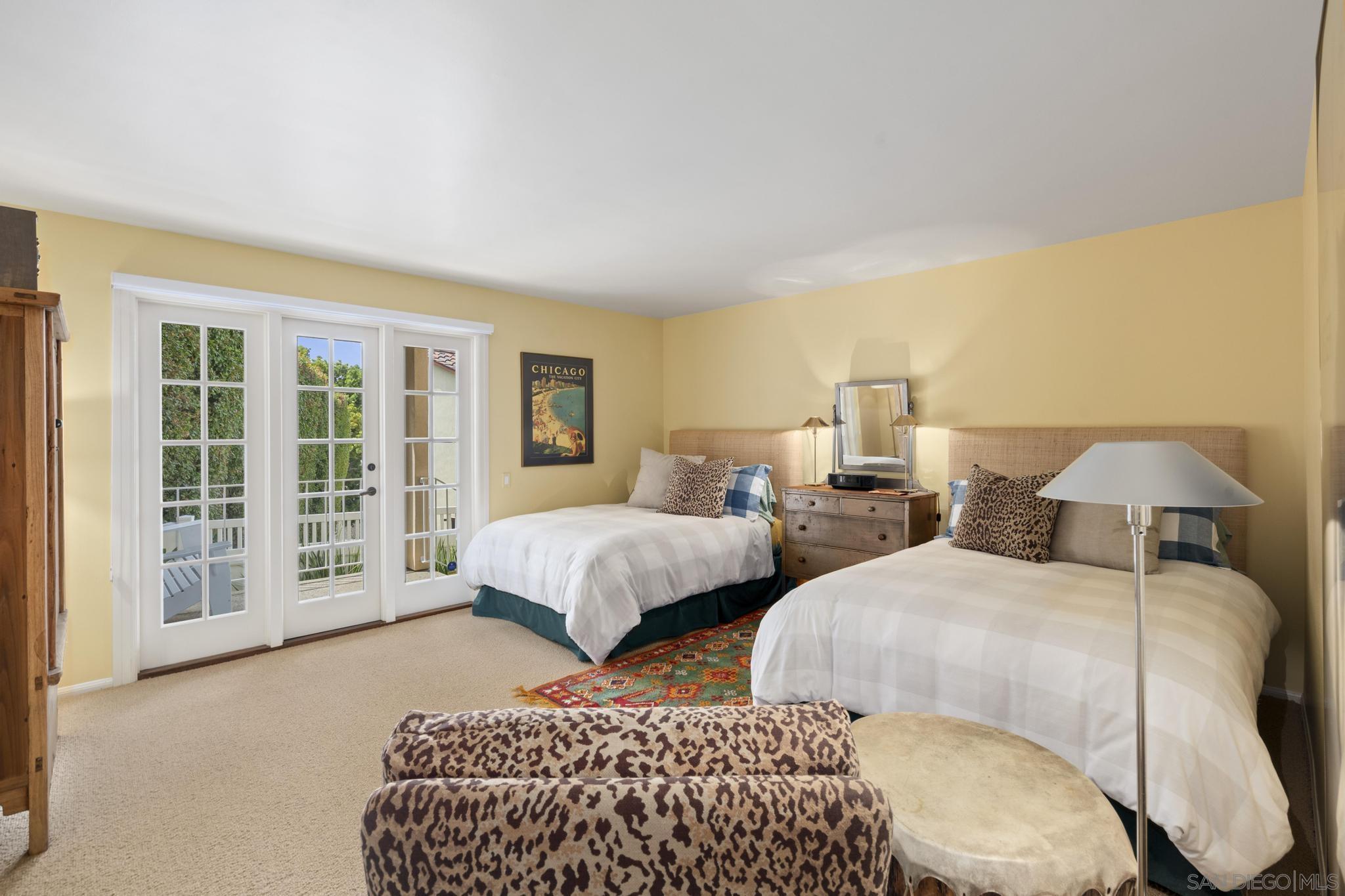 Detail Gallery Image 18 of 30 For 7612  Hillside, La Jolla,  CA 92037 - 3 Beds | 3/1 Baths