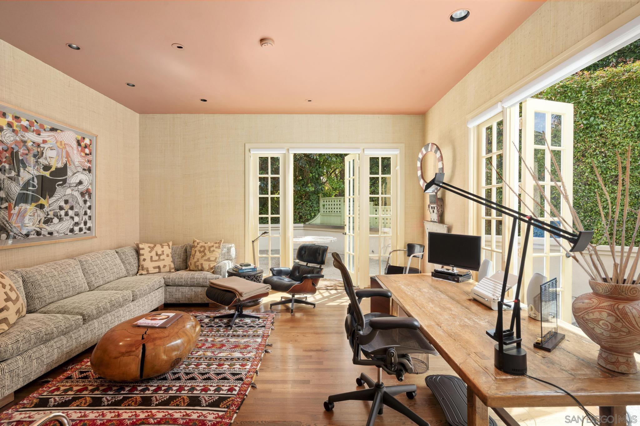 Detail Gallery Image 24 of 30 For 7612  Hillside, La Jolla,  CA 92037 - 3 Beds | 3/1 Baths