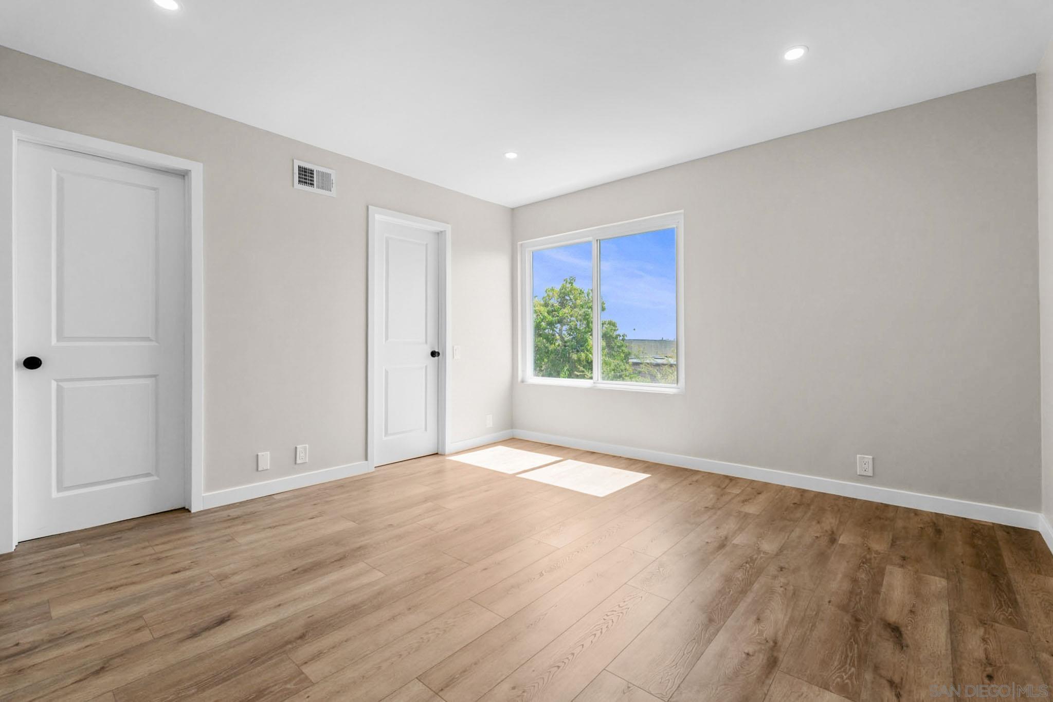 Detail Gallery Image 13 of 36 For 3667  Forest Glen Rd, San Diego,  CA 92154 - 4 Beds | 2/1 Baths