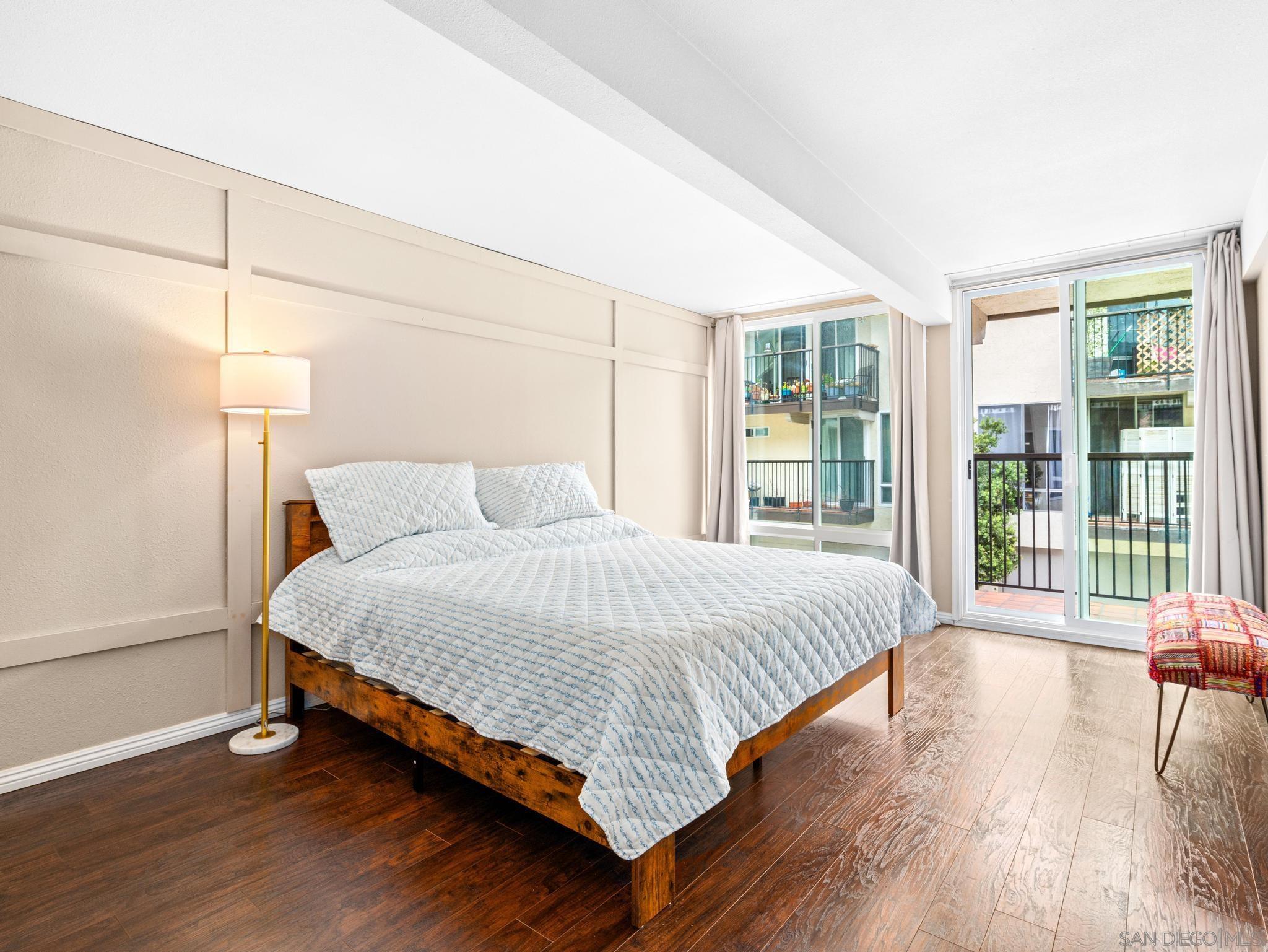 Detail Gallery Image 14 of 37 For 2400  Altisma Way  #B,  Carlsbad,  CA 92009 - 2 Beds | 2 Baths