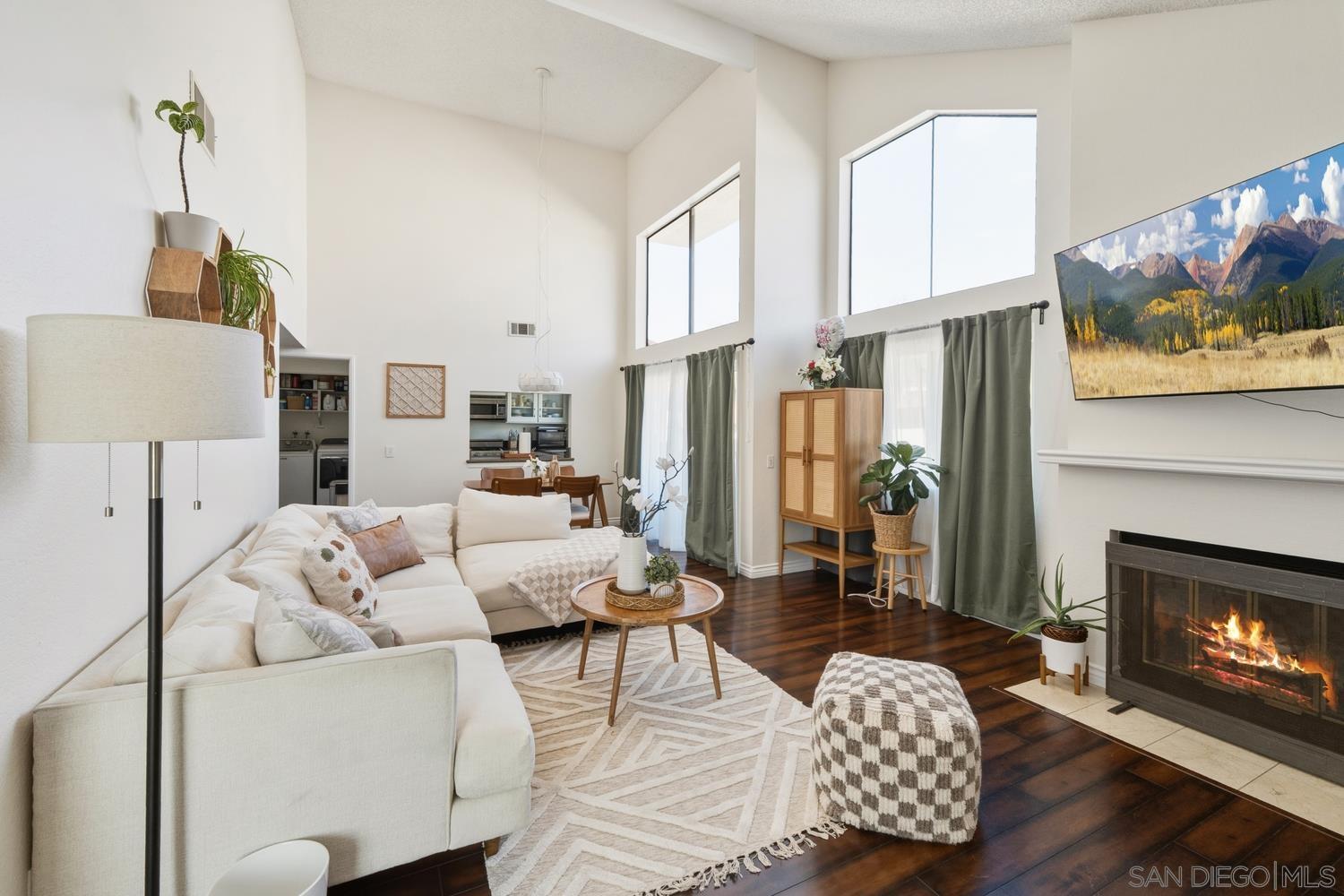 Front Image Thumbnail for SD260006391