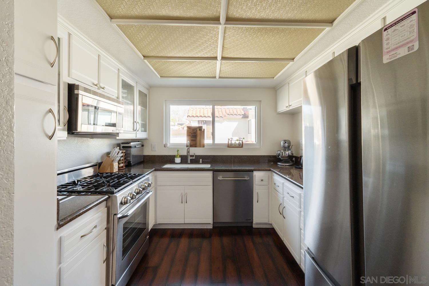 Detail Gallery Image 10 of 51 For 895  Connors Ct, Claremont,  CA 91711 - 2 Beds | 2 Baths