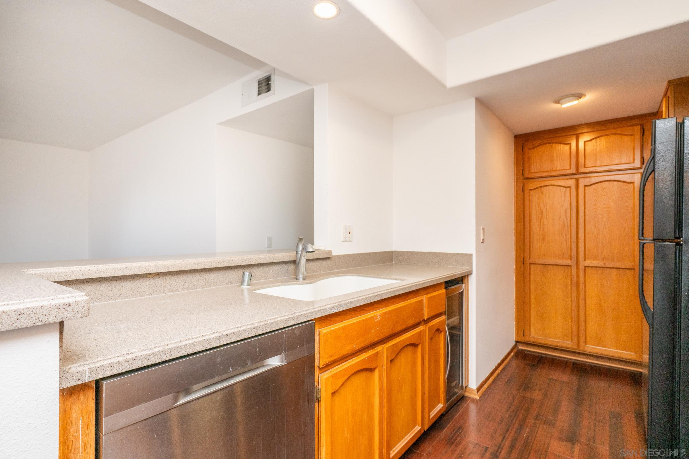 Detail Gallery Image 19 of 40 For 3983  Normal St.  1, San Diego,  CA 92103 - 2 Beds | 2 Baths