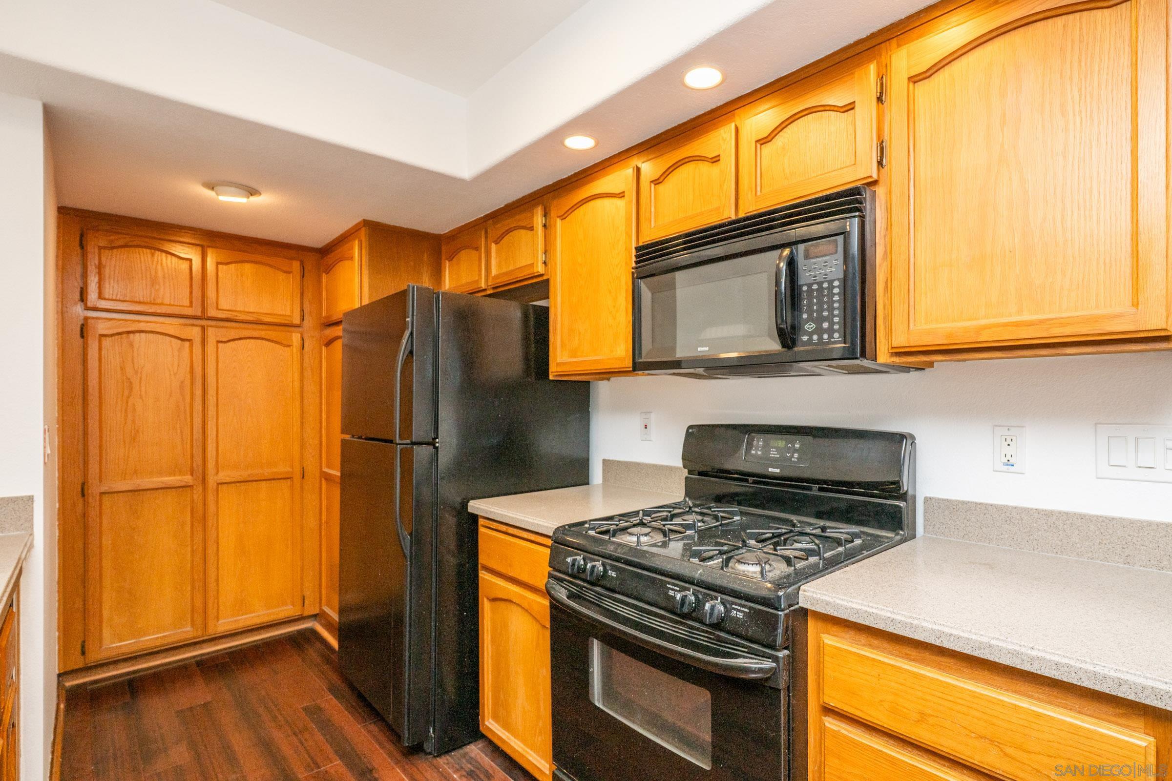 Detail Gallery Image 20 of 40 For 3983  Normal St.  1, San Diego,  CA 92103 - 2 Beds | 2 Baths