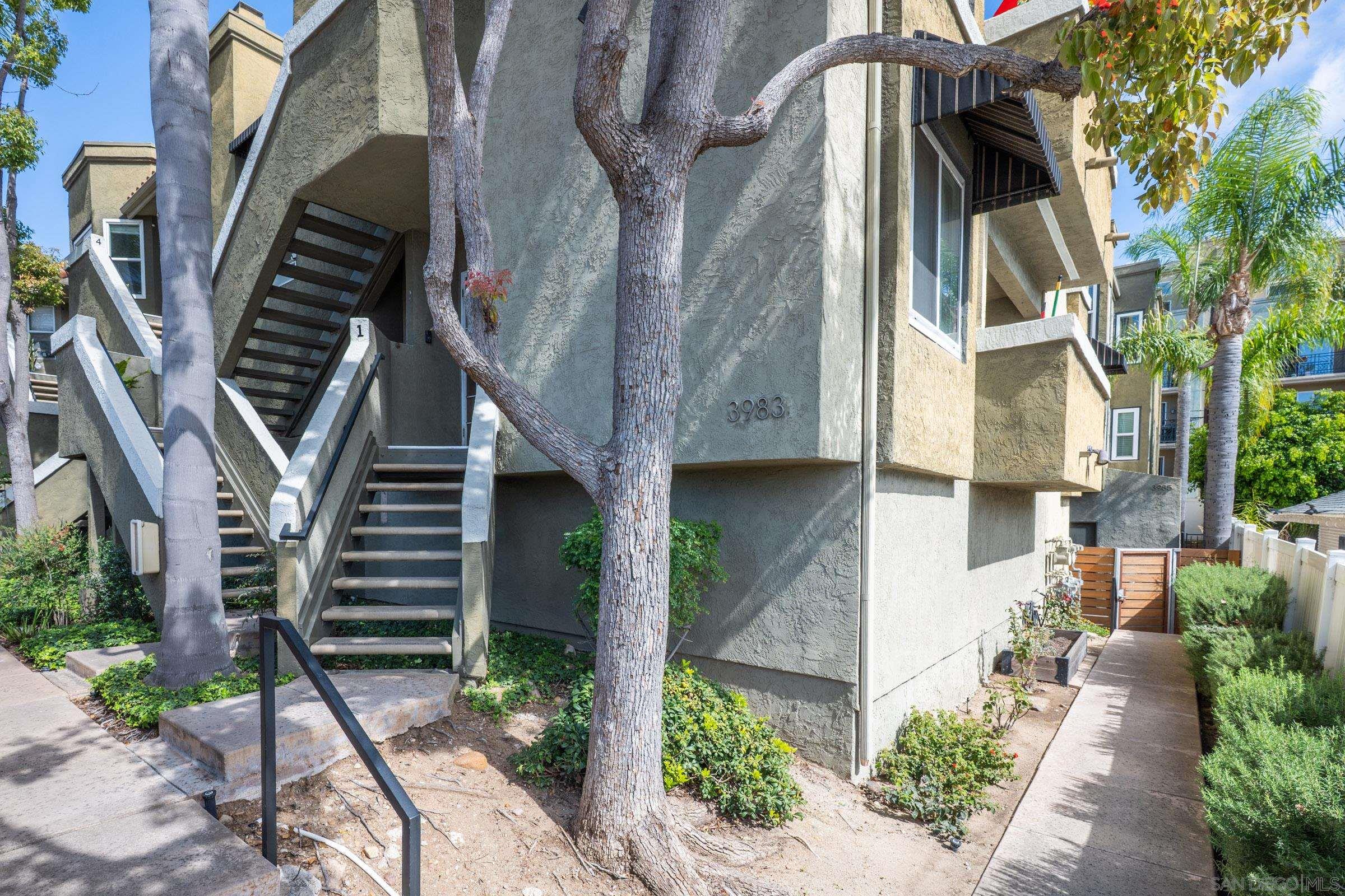 Detail Gallery Image 6 of 40 For 3983  Normal St.  1, San Diego,  CA 92103 - 2 Beds | 2 Baths