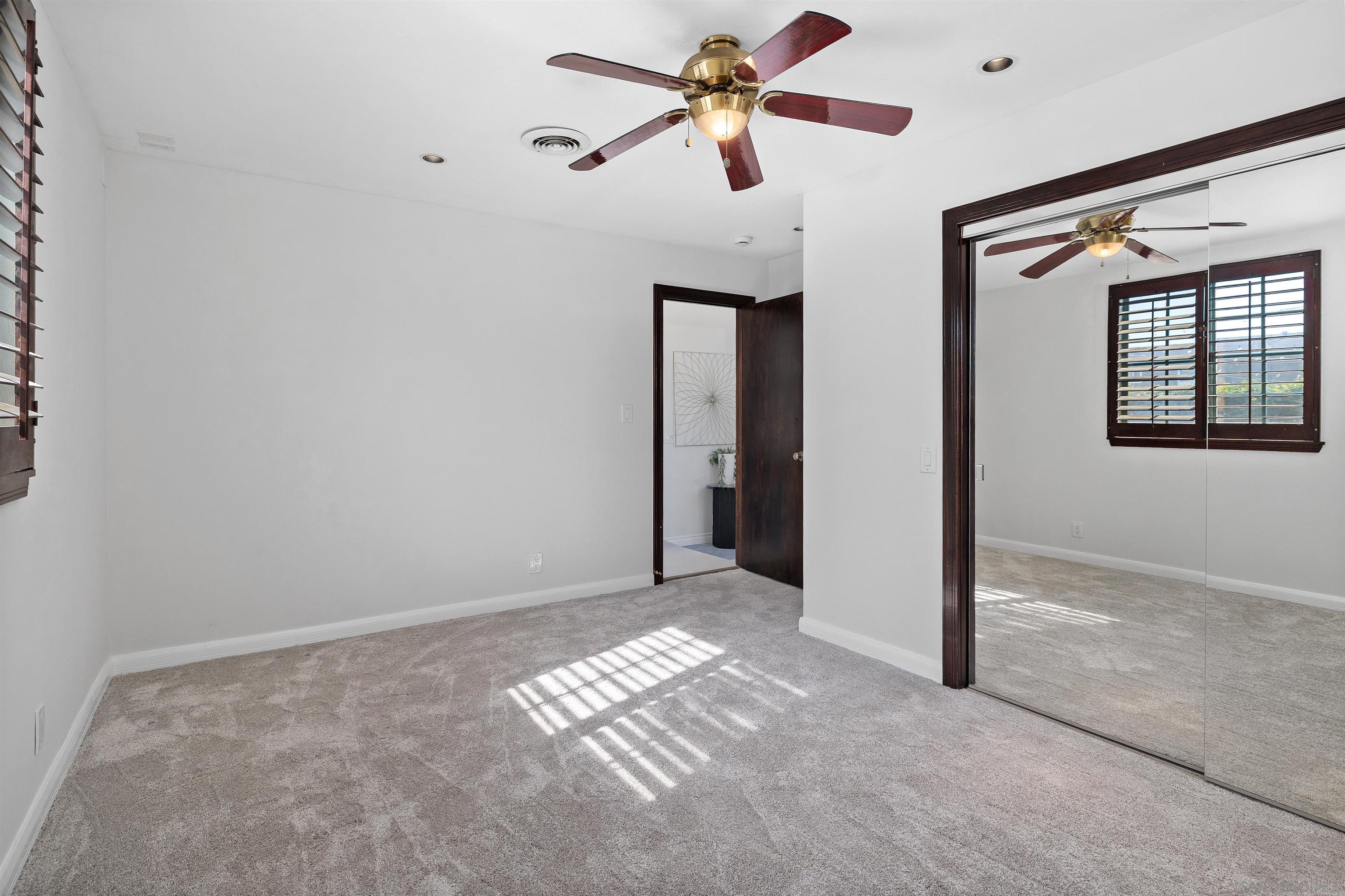 Detail Gallery Image 16 of 39 For 1564  Reed Ave, San Diego,  CA 92109 - 3 Beds | 2 Baths