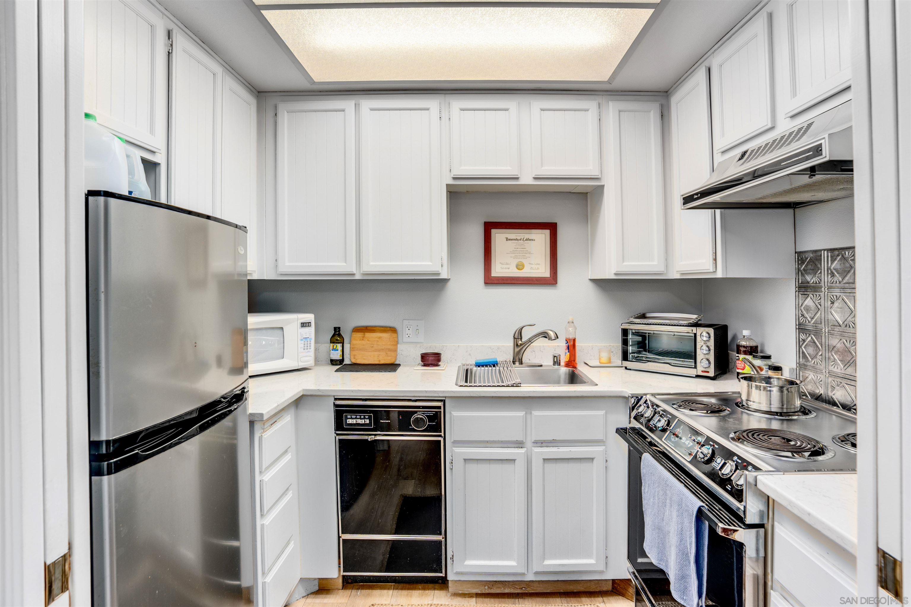 Detail Gallery Image 13 of 22 For 1616  Circa Del Lago  #C #108,  San Marcos,  CA 92078 - 1 Beds | 1 Baths