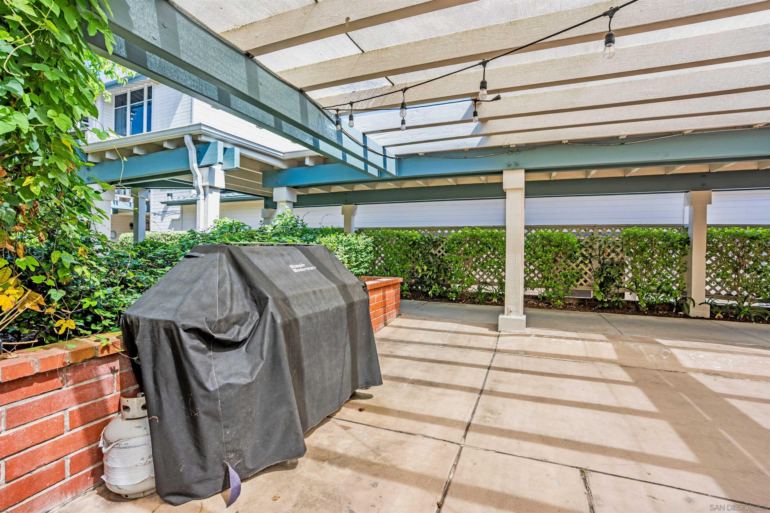 Detail Gallery Image 19 of 22 For 1616  Circa Del Lago  #C #108,  San Marcos,  CA 92078 - 1 Beds | 1 Baths