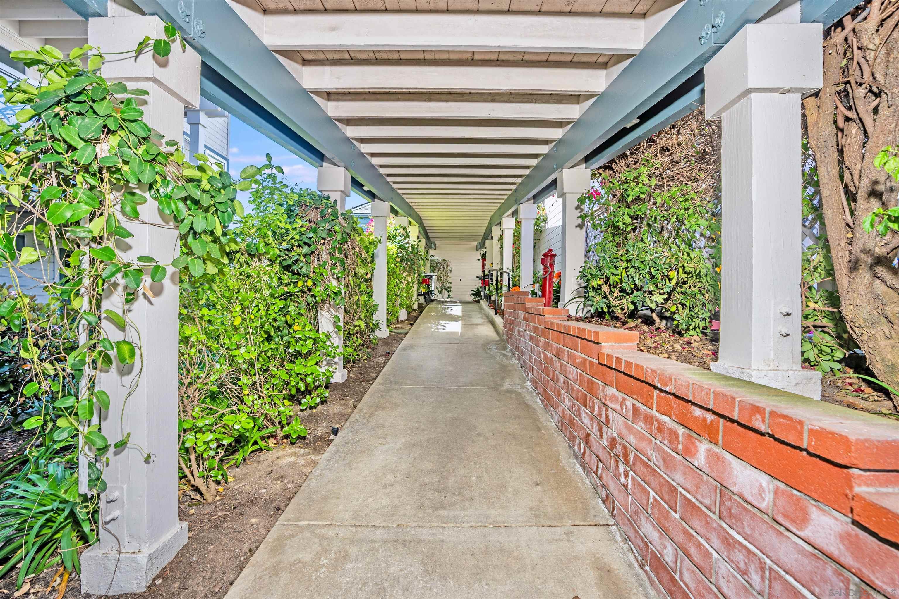 Detail Gallery Image 20 of 22 For 1616  Circa Del Lago  #C #108,  San Marcos,  CA 92078 - 1 Beds | 1 Baths