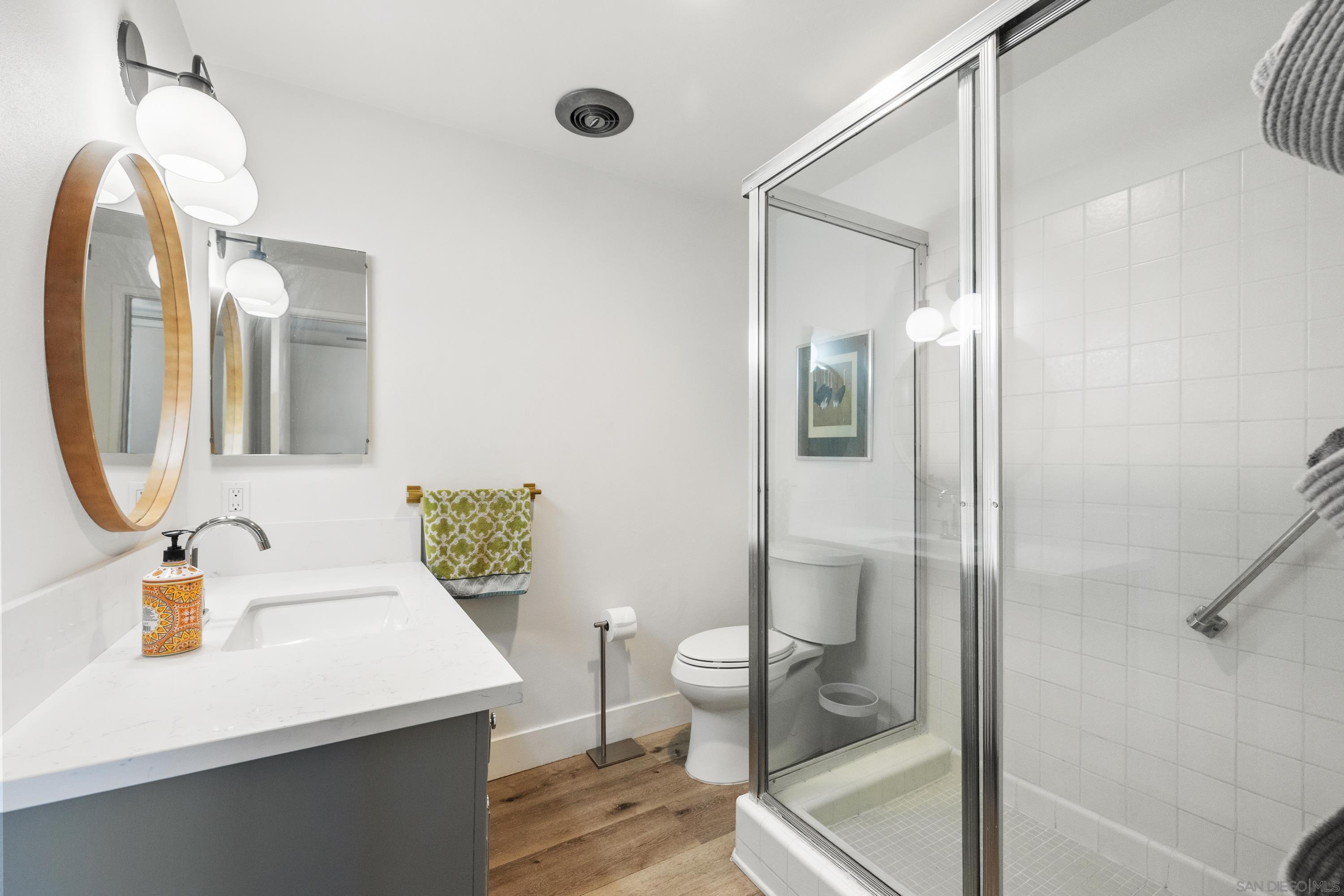 Detail Gallery Image 38 of 75 For 5996  Bounty Street, San Diego,  CA 92120 - 5 Beds | 3 Baths