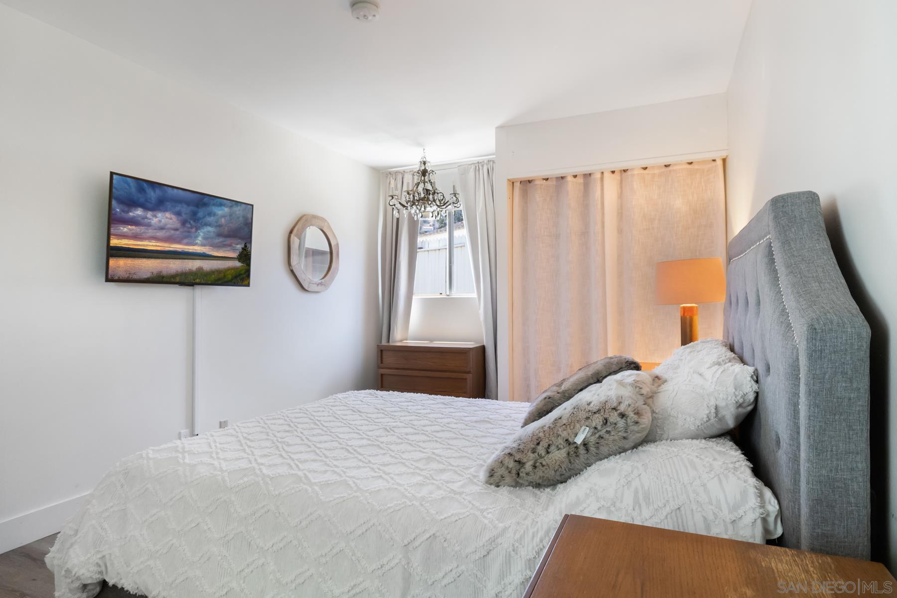 Detail Gallery Image 43 of 75 For 5996  Bounty Street, San Diego,  CA 92120 - 5 Beds | 3 Baths