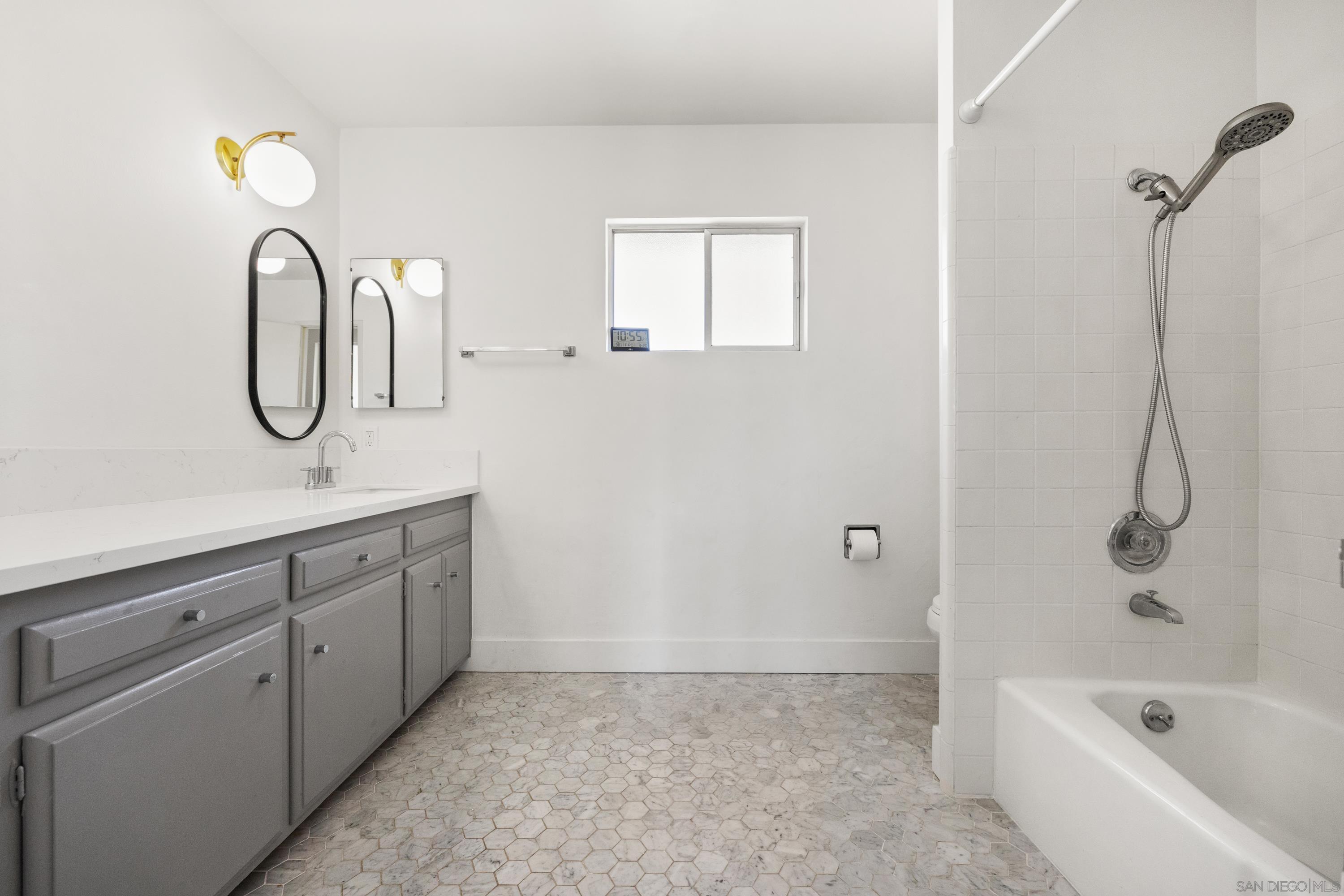 Detail Gallery Image 71 of 75 For 5996  Bounty Street, San Diego,  CA 92120 - 5 Beds | 3 Baths