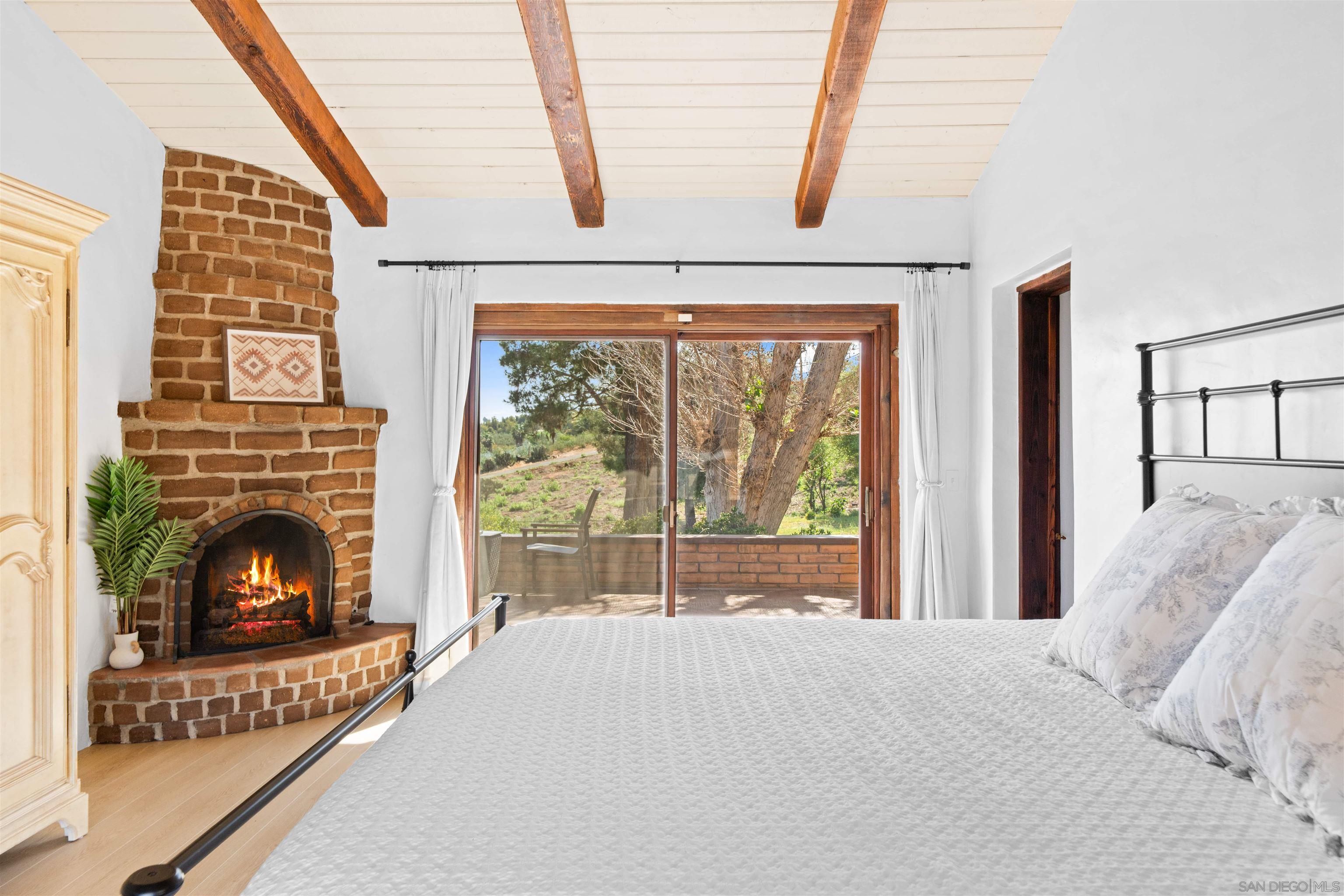 Detail Gallery Image 45 of 75 For 1951  Cloverdale Rd, Escondido,  CA 92027 - 4 Beds | 4/1 Baths