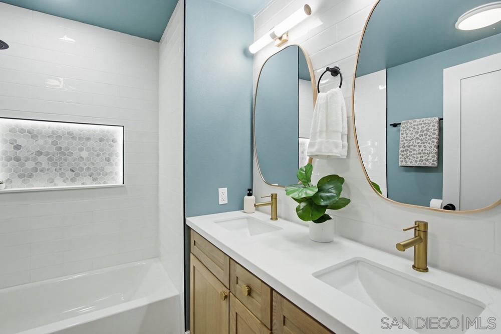 Detail Gallery Image 26 of 39 For 9555  via Pereza, San Diego,  CA 92129 - 4 Beds | 2 Baths