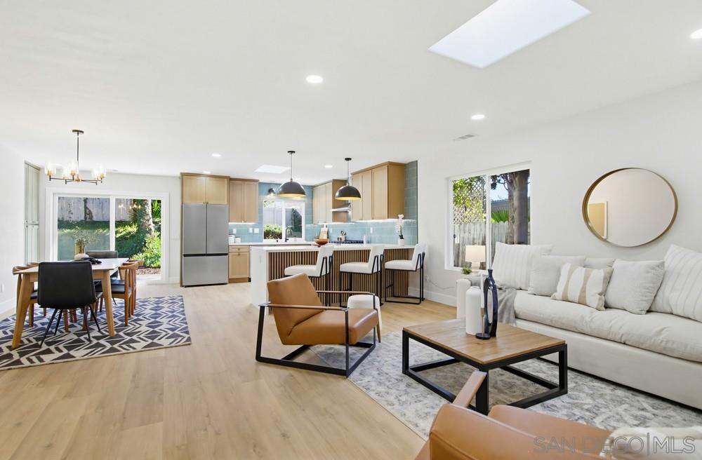 Detail Gallery Image 6 of 39 For 9555  via Pereza, San Diego,  CA 92129 - 4 Beds | 2 Baths