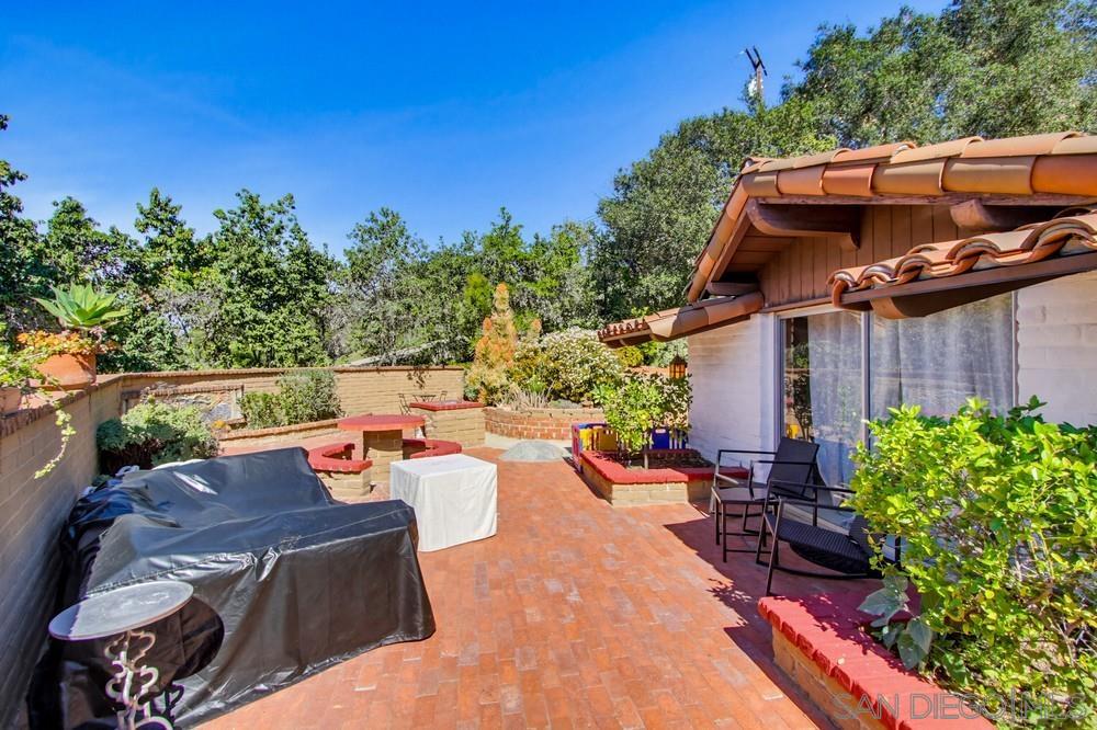 Detail Gallery Image 19 of 41 For 2835  Verda Ave., Escondido,  CA 92025 - 3 Beds | 3 Baths