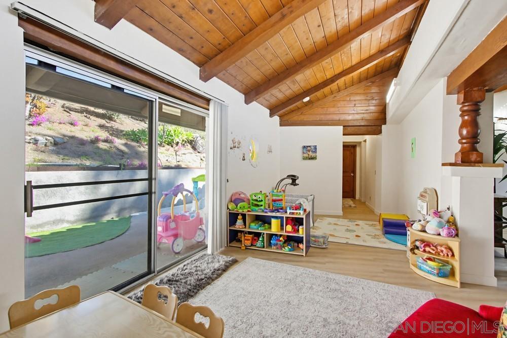 Detail Gallery Image 27 of 41 For 2835  Verda Ave., Escondido,  CA 92025 - 3 Beds | 3 Baths