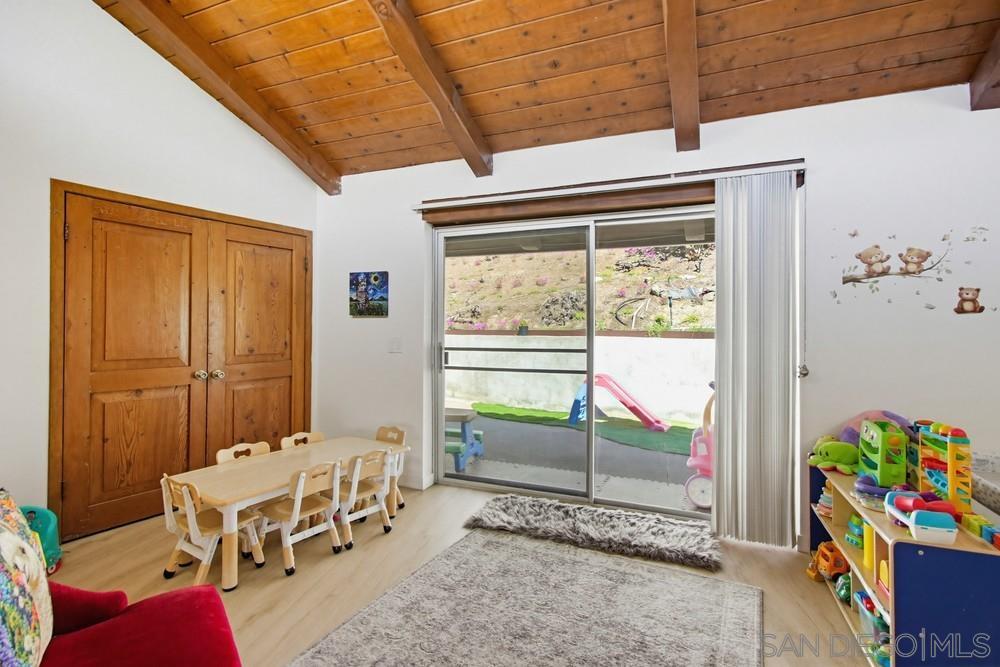 Detail Gallery Image 30 of 41 For 2835  Verda Ave., Escondido,  CA 92025 - 3 Beds | 3 Baths