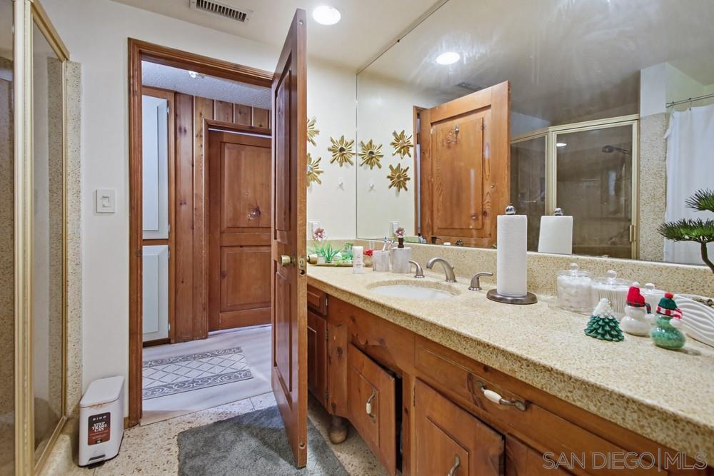 Detail Gallery Image 32 of 41 For 2835  Verda Ave., Escondido,  CA 92025 - 3 Beds | 3 Baths