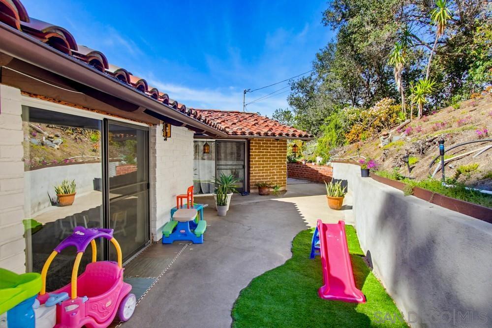 Detail Gallery Image 39 of 41 For 2835  Verda Ave., Escondido,  CA 92025 - 3 Beds | 3 Baths