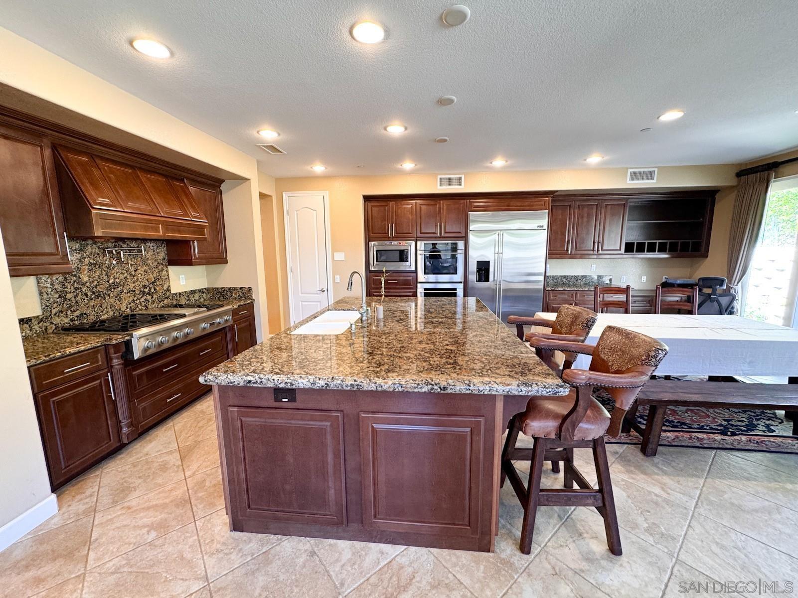 Detail Gallery Image 17 of 35 For 536  Quail Pointe Lane, Encinitas,  CA 92024 - 4 Beds | 4/1 Baths