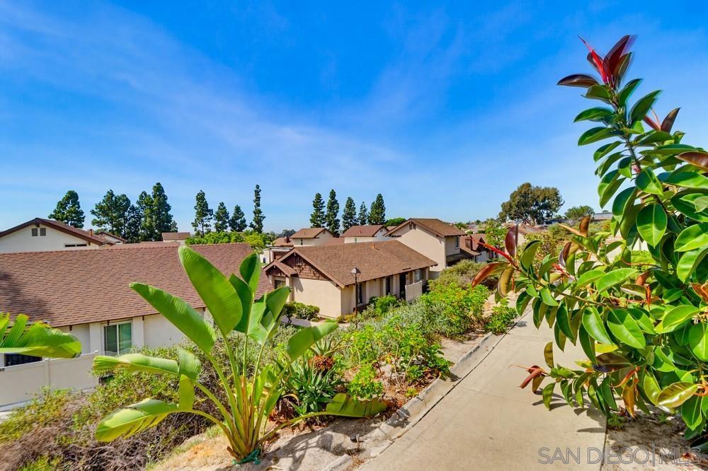 Detail Gallery Image 4 of 40 For 6837  Parkside Ave, San Diego,  CA 92139 - 2 Beds | 2 Baths