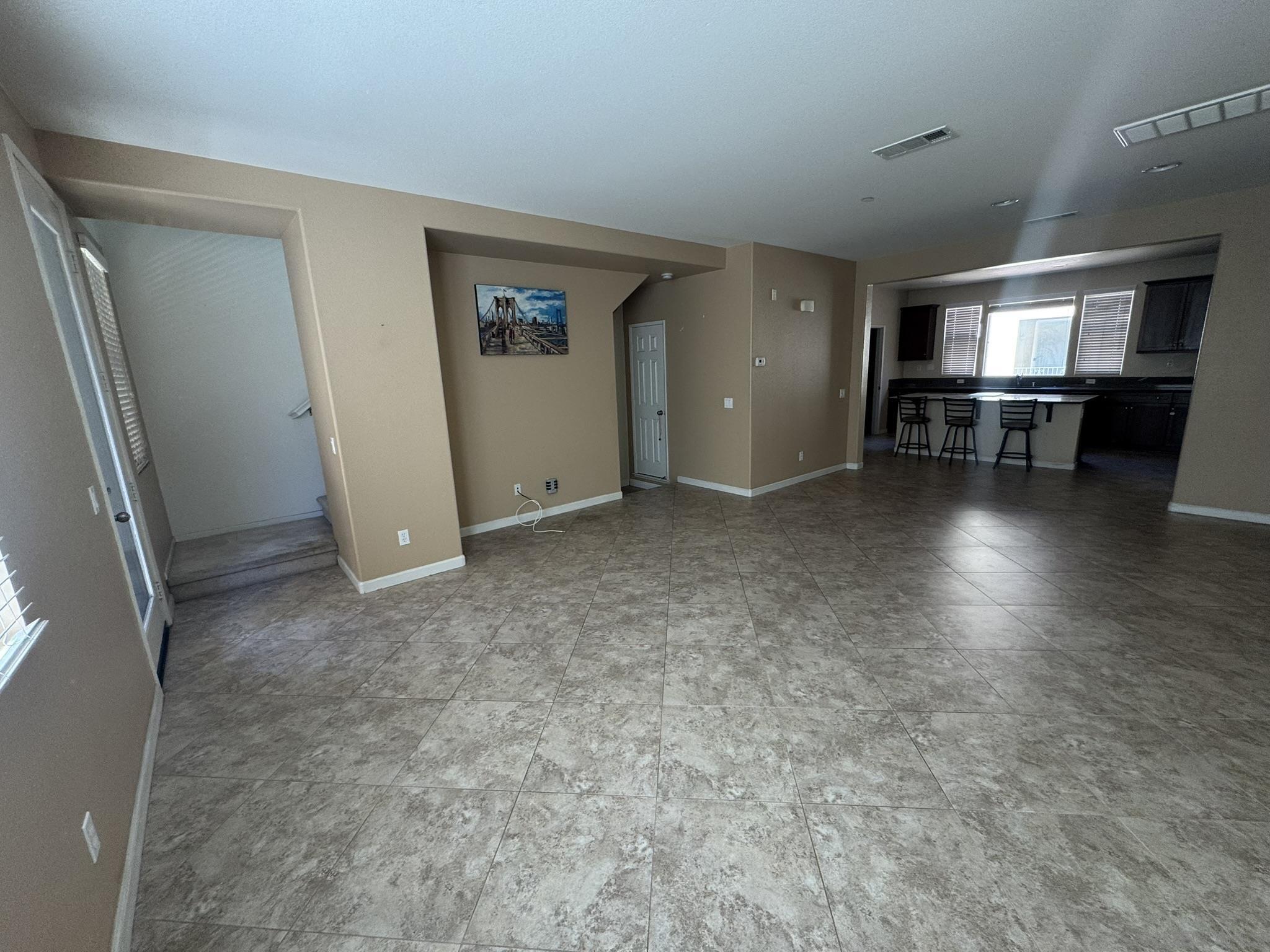 Detail Gallery Image 11 of 46 For 1206  Calabria St, Santee,  CA 92071 - 3 Beds | 3/1 Baths