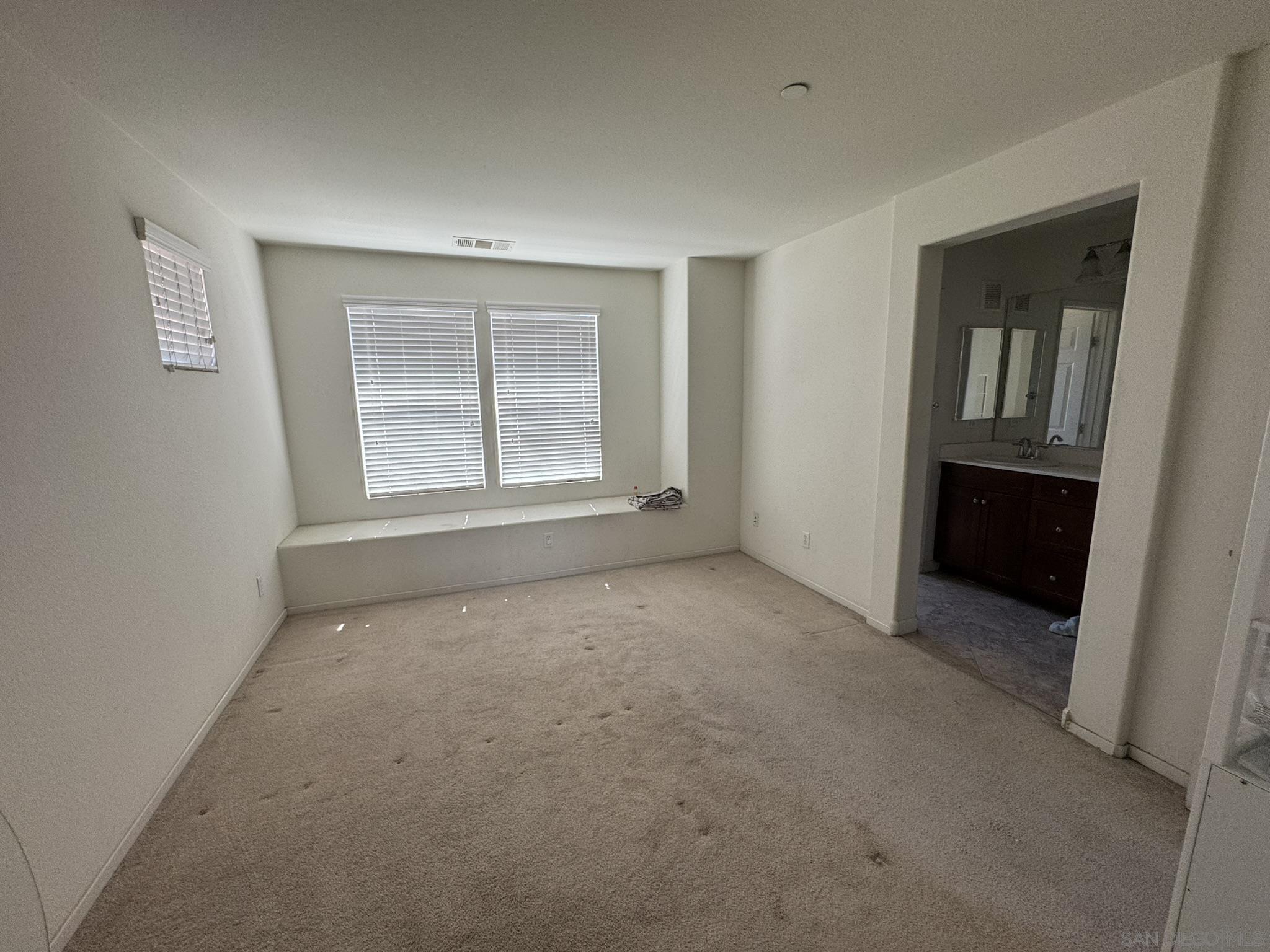 Detail Gallery Image 27 of 46 For 1206  Calabria St, Santee,  CA 92071 - 3 Beds | 3/1 Baths