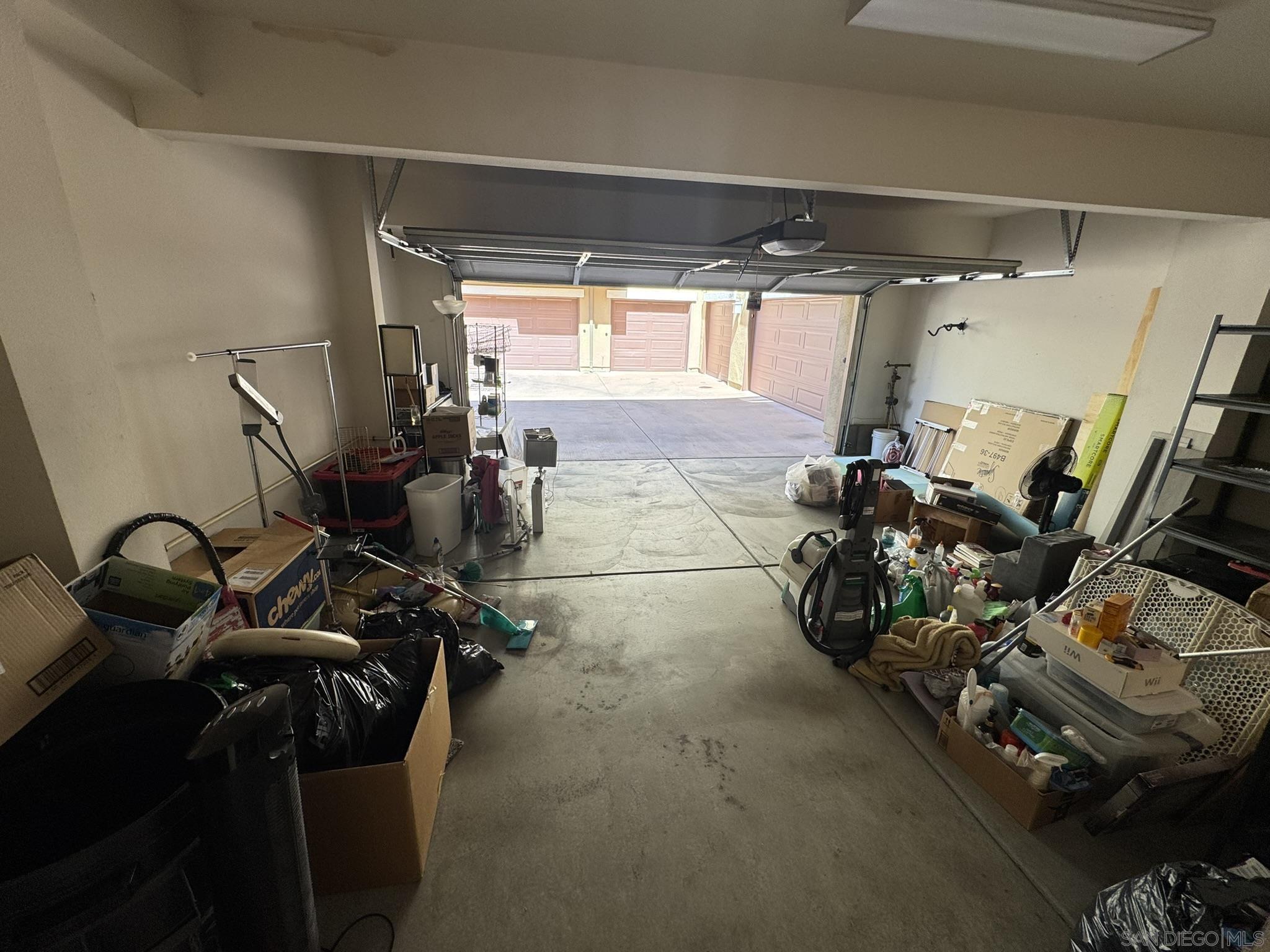 Detail Gallery Image 42 of 46 For 1206  Calabria St, Santee,  CA 92071 - 3 Beds | 3/1 Baths